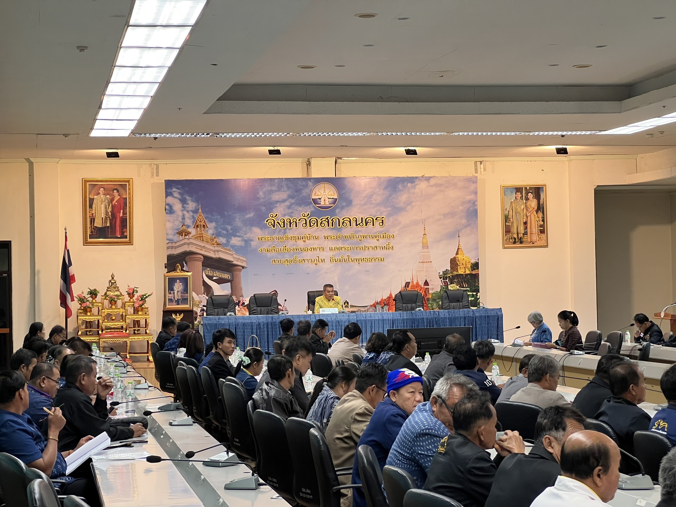 🎯 จังหวัดสกลนคร :ประชุม เชิงปฏิบัติการเสริมสร้างทักษะคณะกรรมการบริหารศูนย์ประสานงานองค์การชุมชนระดับอำเภอ(ศชอ.อ.)ประจำปีงบ ประมาณ พ.ศ.2568