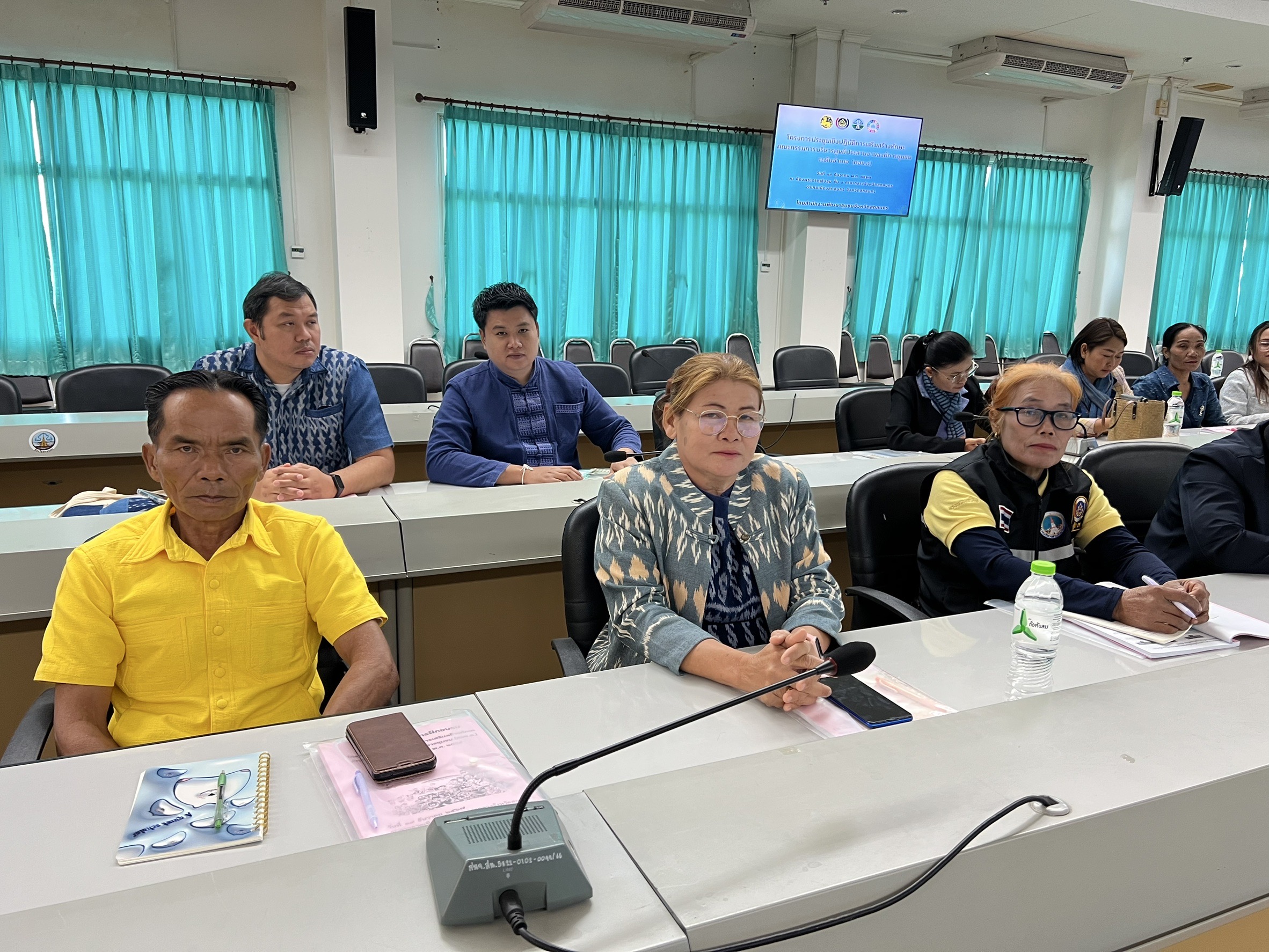 🎯 จังหวัดสกลนคร :ประชุม เชิงปฏิบัติการเสริมสร้างทักษะคณะกรรมการบริหารศูนย์ประสานงานองค์การชุมชนระดับอำเภอ(ศชอ.อ.)ประจำปีงบ ประมาณ พ.ศ.2568
