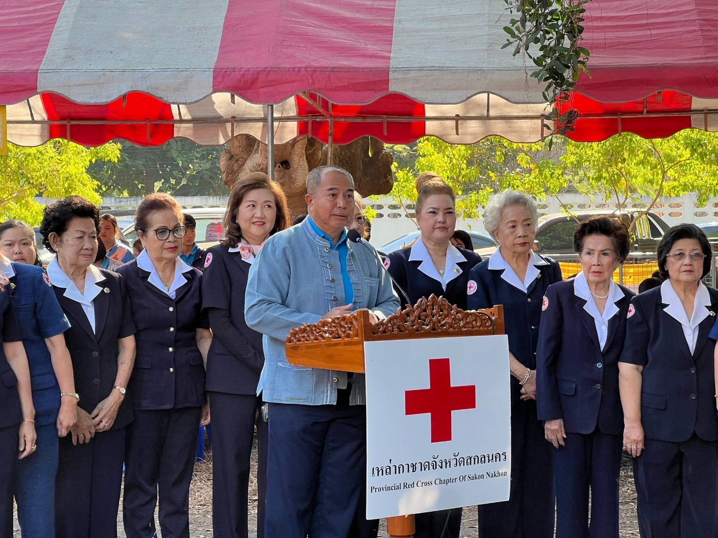 📣พช.สกลนคร บริจาคเงินและสิ่งของสนับสนุนงาน “รวมน้ำใจไทสกลจังหวัดสกลนคร” ประจำปี 2568