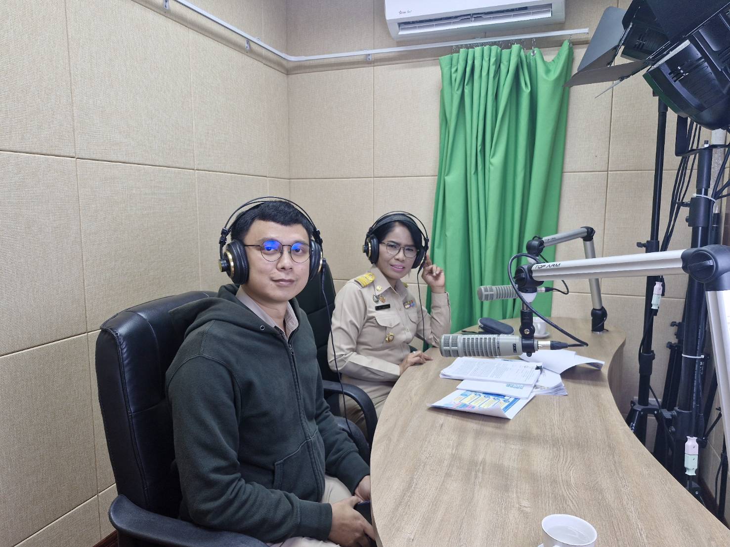 🎯พช.สกลนคร : ผลิตเผยแพร่รายการ “สกลนคร เมืองน่าอยู่” ตามโครงการบริหารงานจังหวัดแบบบูรณาการของจังหวัดสกลนคร ประจำปีงบประมาณ พ.ศ. ๒๕๖๘