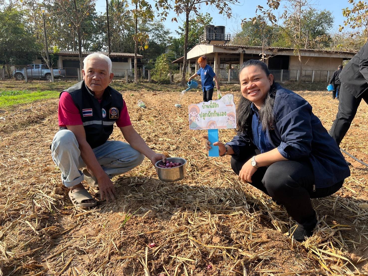🏘พช.สกลนคร : จัดกิจกรรมเนื่องในวาระครบรอบ 56 ปี โครงการพัฒนาผู้นำอาสาพัฒนาชุมชน ประจำปี 2568 “อช.รวมใจ ขจัดภัยแก้จน พัฒนาชุมชนอย่างพอเพียง”