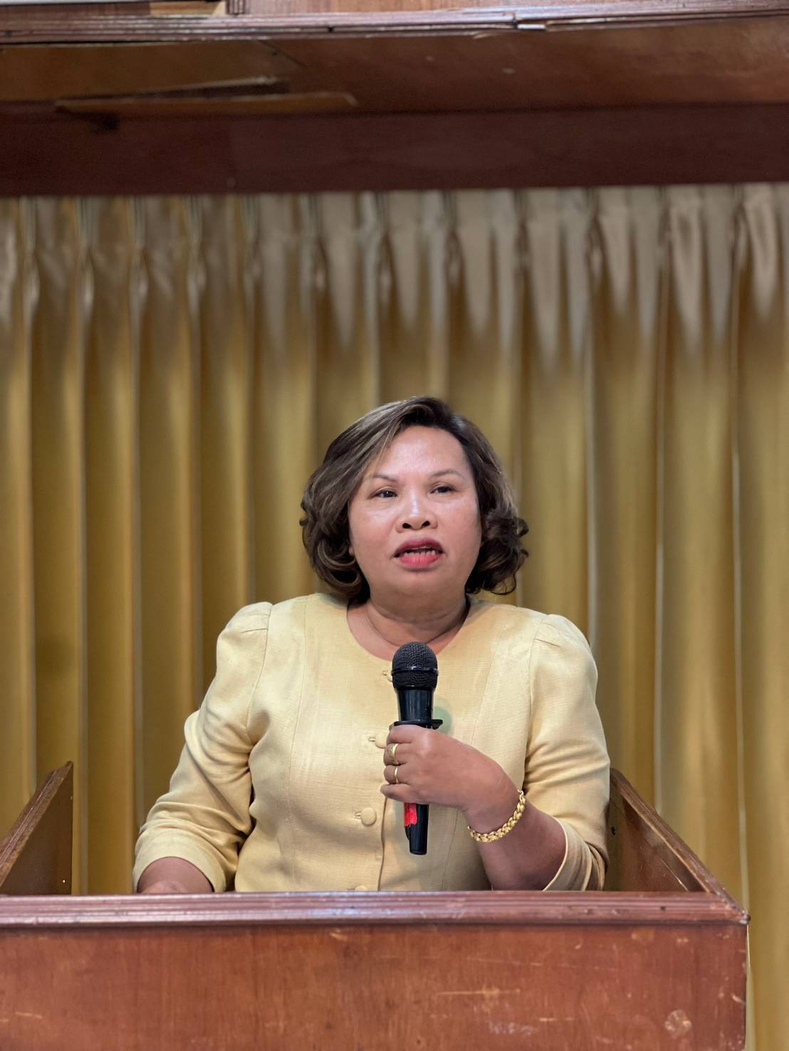 พช.สกลนคร ประชุม จนท.ขับเคลื่อนงานตามยุทธศาสตร์กรมการพัฒนาชุมชน และงานนโยบาย ปี 68 วางเป้างาน พช.มีคุณภาพ ยกระดับการพัฒนาคุณภาพชีวิตคนสกลนคร