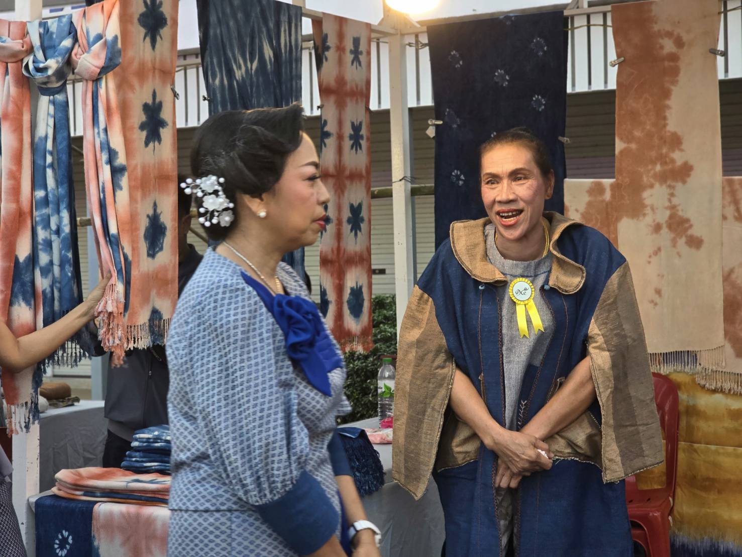 📢จังหวัดสกลนคร:จัดกิจกรรมการทดสอบตลาด และเผยแพร่การยกระดับมรดกแห่งภูมิปัญญา ดอนกอยโมเดล ภายใต้งาน “ผ้าไทย ใส่ให้สนุก”