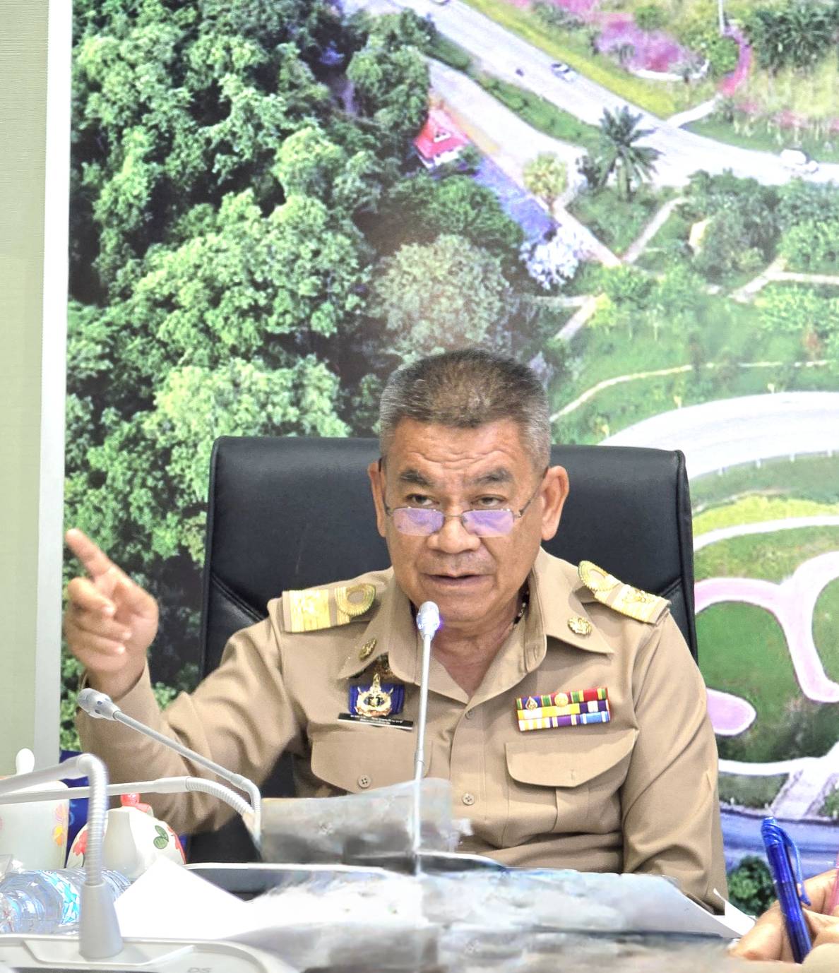 พช.สกลนคร ประชุมระดมความคิดในการขับเคลื่อนโครงการริเริ่มสร้างสรรค์ ประจำปี พ.ศ. 2568 วันที่ 17 กุมภาพันธ์ 2568 เวลา 13.20 น. ณ ห้องประชุมกองทุนพัฒนาบทบาทสตรีจังหวัดสกลนคร ชั้น 1 ศาลากลางจังหวัดสกลนคร (หลังเก่า)