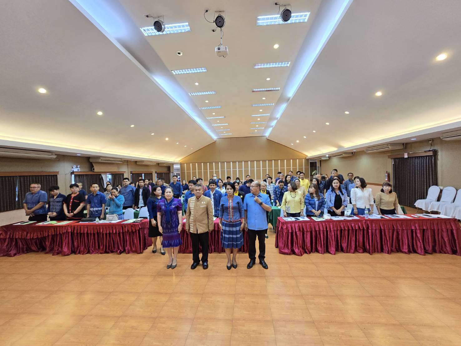 📢พช.สกลนคร : ประชุมเชิงปฏิบัติการเสริมสร้างธรรมาภิบาลโครงการแก้ไขปัญหาความยากจน (กข.คจ.) ระดับจังหวัด