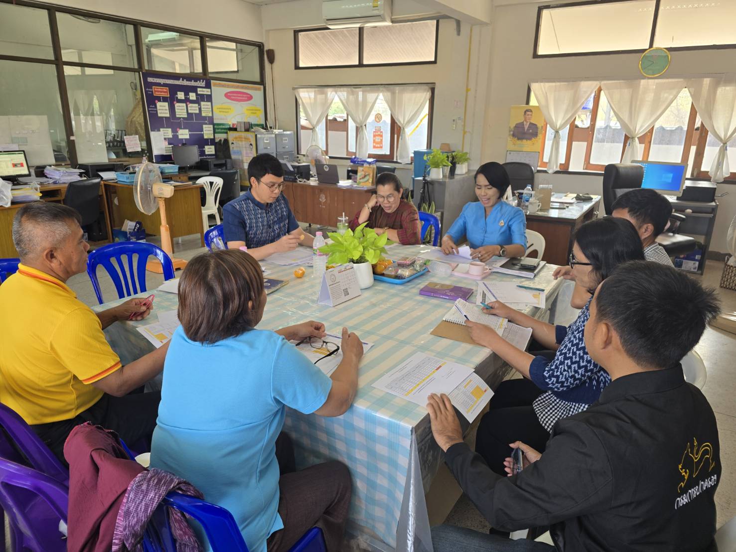 📢พช.สกลนคร ลงพื้นที่ติดตามสนับสนุนการบริหารการจัดเก็บข้อมูลความจำเป็นพื้นฐาน (จปฐ.) ปี 2568 พร้อมให้กำลังใจทีมพัฒนาชุมชนอำเภอและอาสาสมัครจัดเก็บฯ