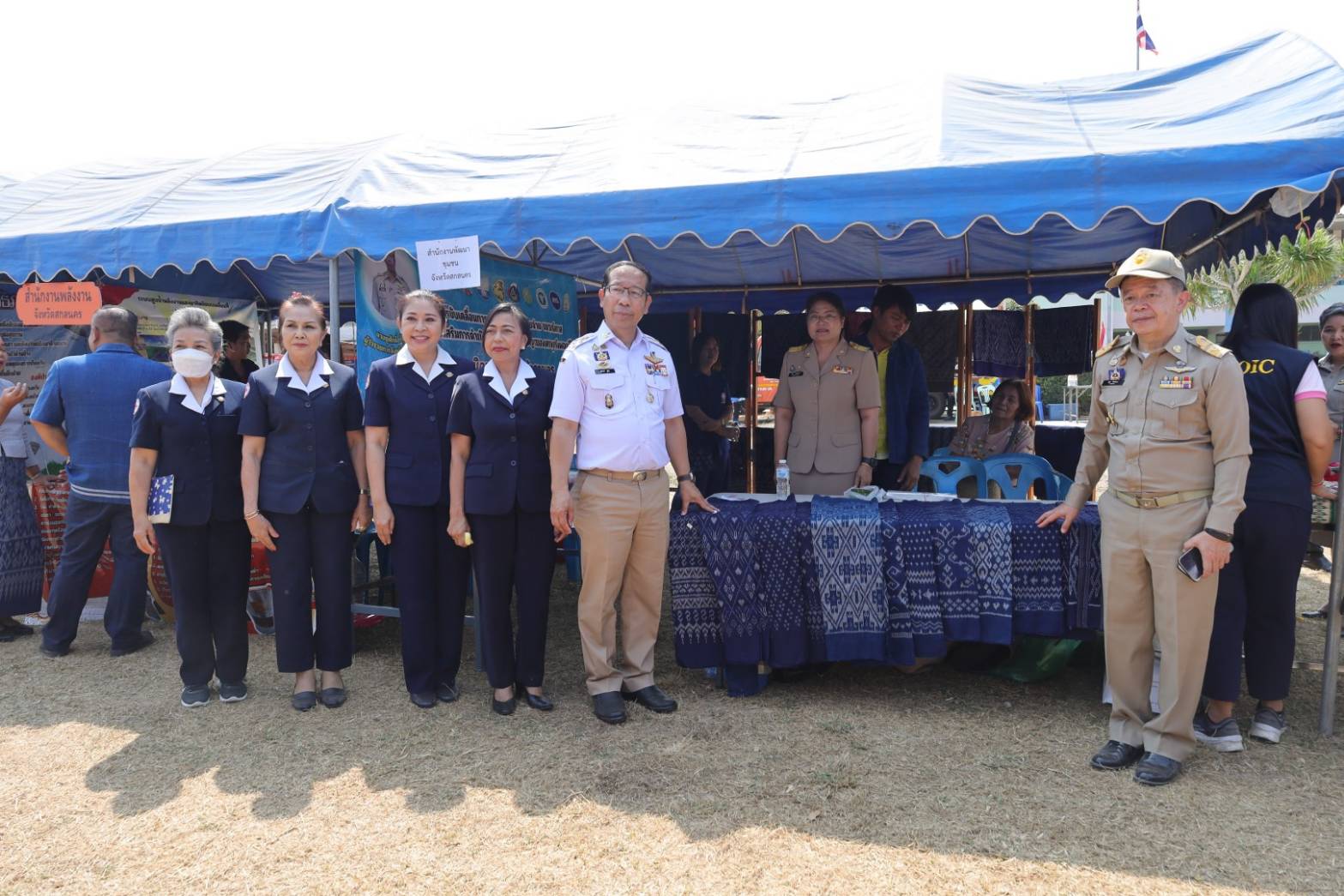 📢ผู้ว่าราชการจังหวัดสกลนคร นำทีมจังหวัดเคลื่อนที่ออกหน่วยบำบัดทุกข์ บำรุงสุข สร้างรอยยิ้มให้ประชาชน” ณ อำเภอนิคมน้ำอูน