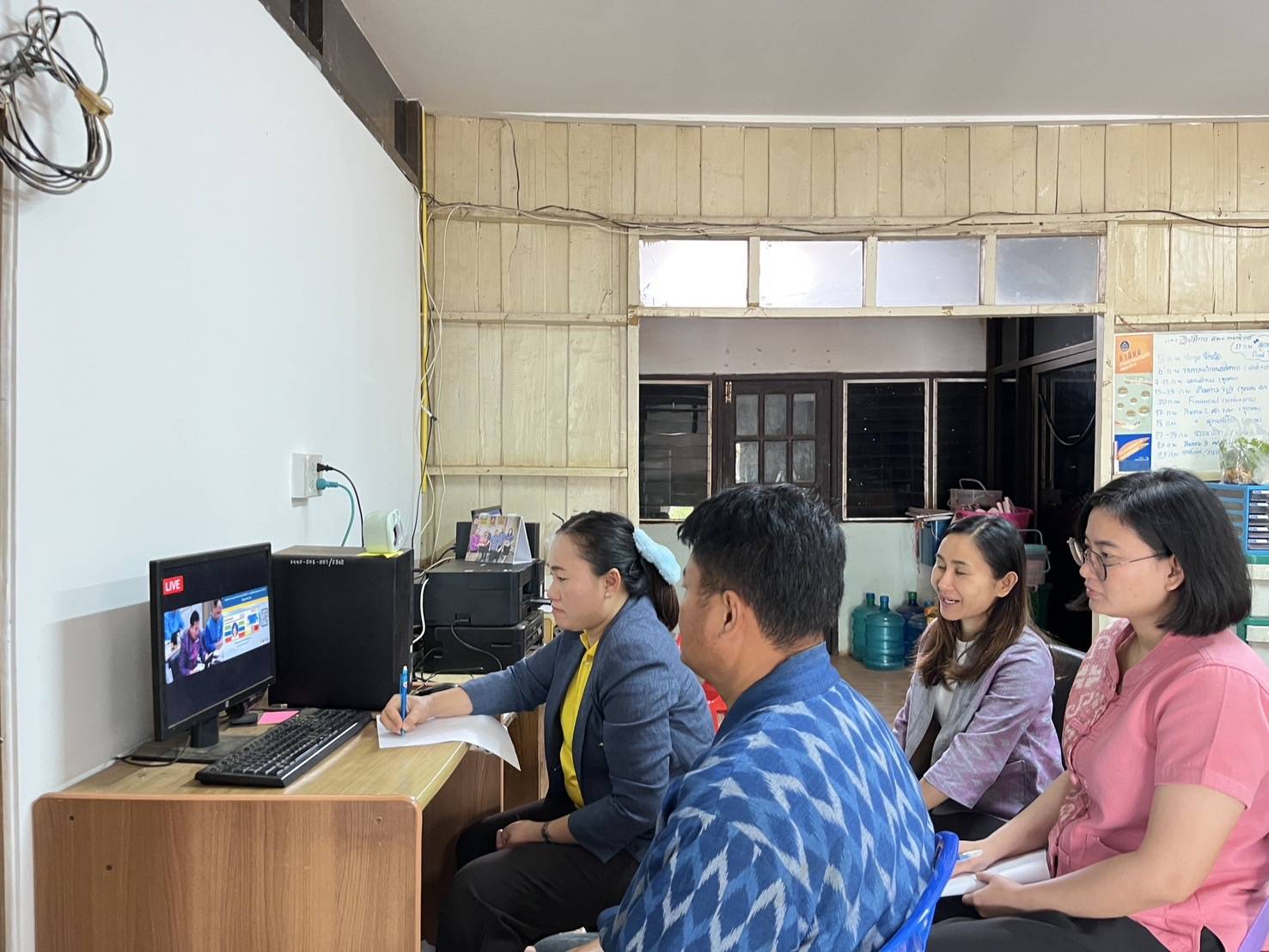 พช.สกลนคร : ร่วมประชุมกรมการพัฒนาชุมชน ครั้งที่ 2/2568 ผ่านระบบวีดีทัศน์ทางไกล (Video Conference)