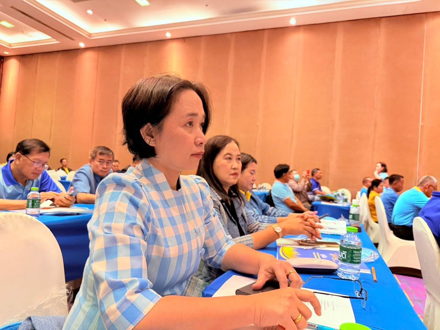 📢พช.สกลนคร : ร่วมโครงการฝึกอบรมหลักสูตรวิทยากรกระบวนการกองทุนแม่ของแผ่นดิน (ครู ข) ระหว่างวันที่ 3 – 5 มีนาคม 2568 (วันที่1)