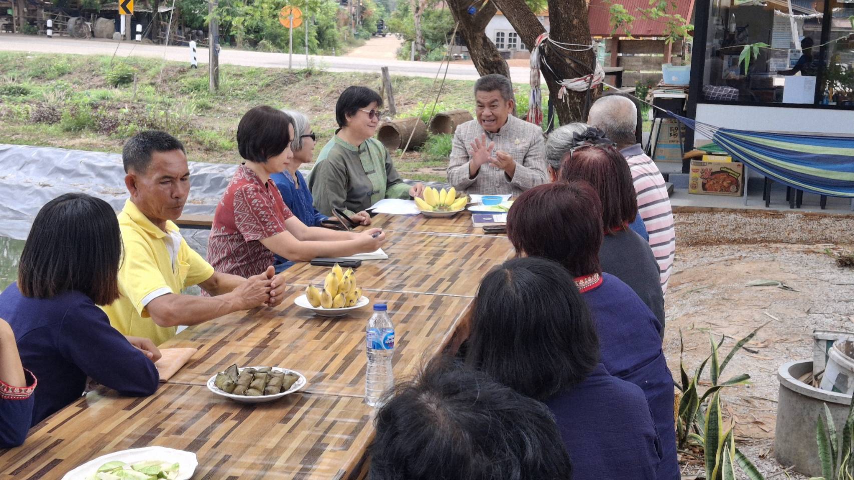 📢พช.สกลนคร : ติดตามและสนับสนุนการดำเนินงานของคณะกรรมการเครือข่าย กลุ่มอาชีพ และผู้ผลิต ผู้ประกอบการ หนึ่งตำบล หนึ่งผลิตภัณฑ์ ตามโครงการพัฒนาศักยภาพเครือข่ายกลุ่มอาชีพ และผู้ผลิต ผู้ประกอบการ หนึ่งตำบล หนึ่งผลิตภัณฑ์ ระดับจังหวัด