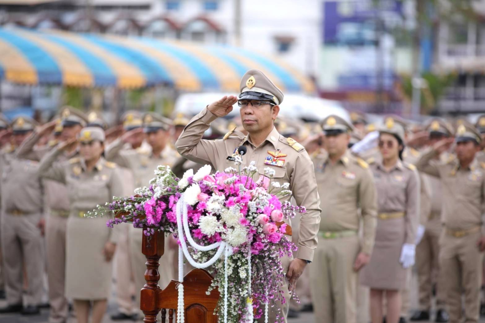 🎯จังหวัดสกลนคร จัดพิธีถวายราชสักการะ ร.5 เนื่องในวันท้องถิ่นไทย ประจำปี 2568