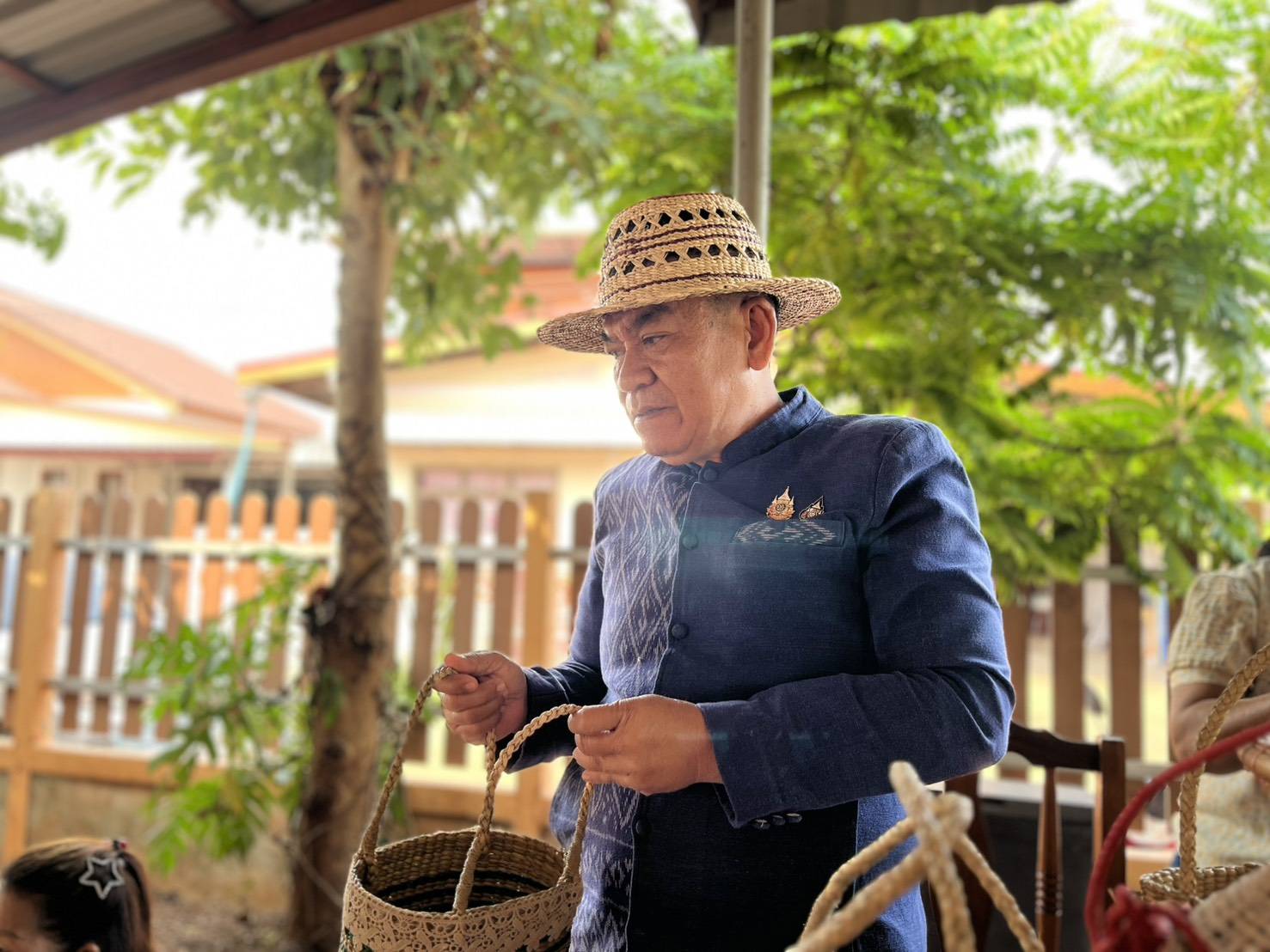 📢พช.สกลนคร ติดตามและสนับสนุนกลุ่ม OTOP เพื่อพัฒนาและยกระดับผลิตภัณฑ์ด้วยเครือข่ายองค์ความรู้ KBO 📢
