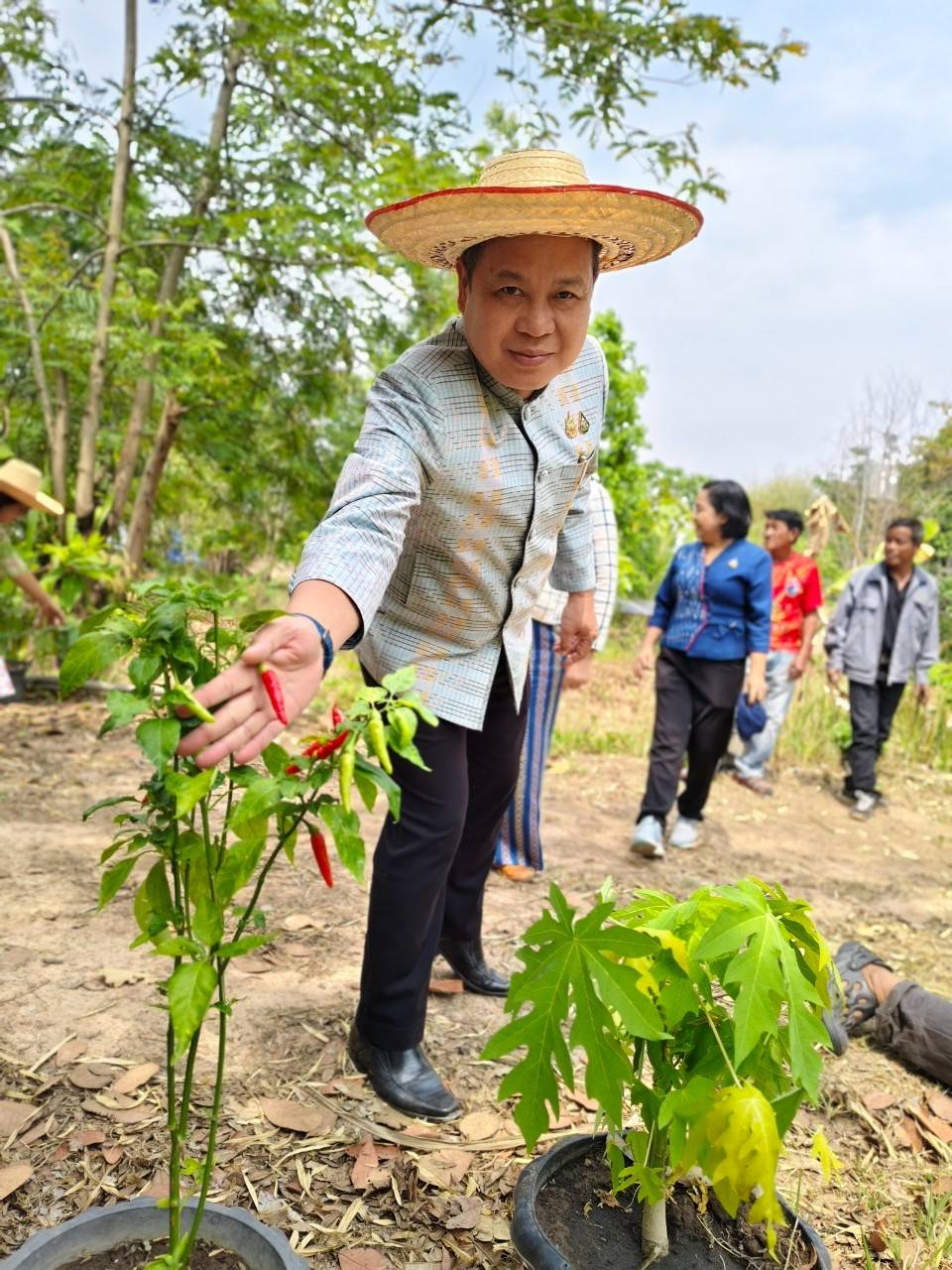 🎯ผู้ตรวจราชการกรมการพัฒนาชุมชน กระทรวงมหาดไทย ตรวจติดตามผลการปฏิบัติราชการ ประจำปี2568 จังหวัดสกลนคร