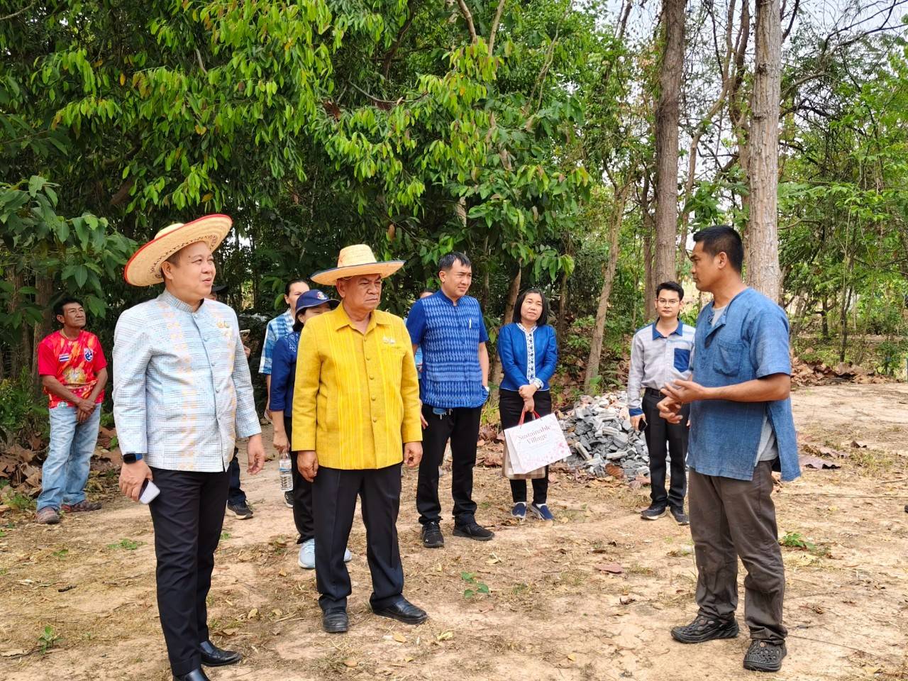 🎯ผู้ตรวจราชการกรมการพัฒนาชุมชน กระทรวงมหาดไทย ตรวจติดตามผลการปฏิบัติราชการ ประจำปี2568 จังหวัดสกลนคร