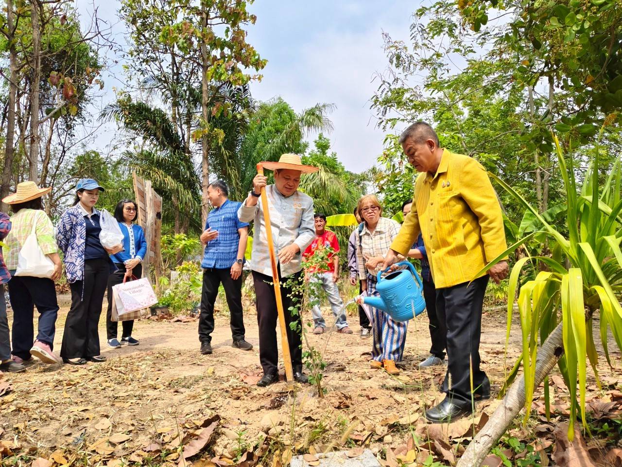 🎯ผู้ตรวจราชการกรมการพัฒนาชุมชน กระทรวงมหาดไทย ตรวจติดตามผลการปฏิบัติราชการ ประจำปี2568 จังหวัดสกลนคร
