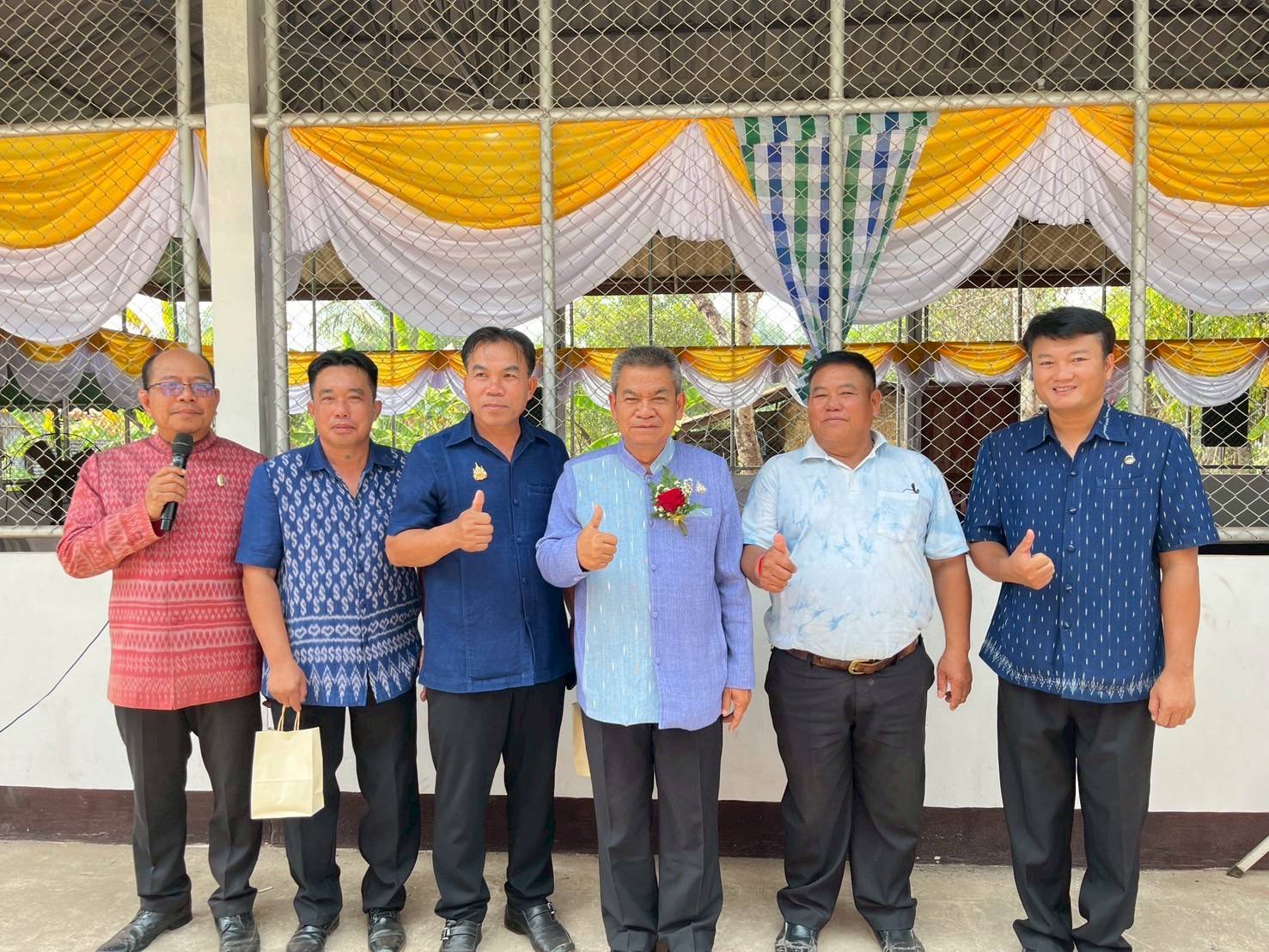 จังหวัดสกลนคร :ส่งเสริมการท่องเที่ยวเชิงสร้างสรรค์ ส่งเสริมการเรียนรู้ที่นักท่องเที่ยวลงมือปฏิบัติ (D-Hope) และจัดนิทรรศการโปรแกรมของผู้ประกอบการชุมชน (Champ)