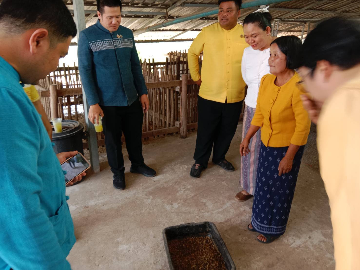 📢กรมการพัฒนาชุมชน : ลงพื้นที่ต่อเนื่องจัดการความรู้หมู่บ้านต้นแบบการน้อมนำแนวพระราชดำริไปประยุกต์ใช้ (ด้านสังคม)📢