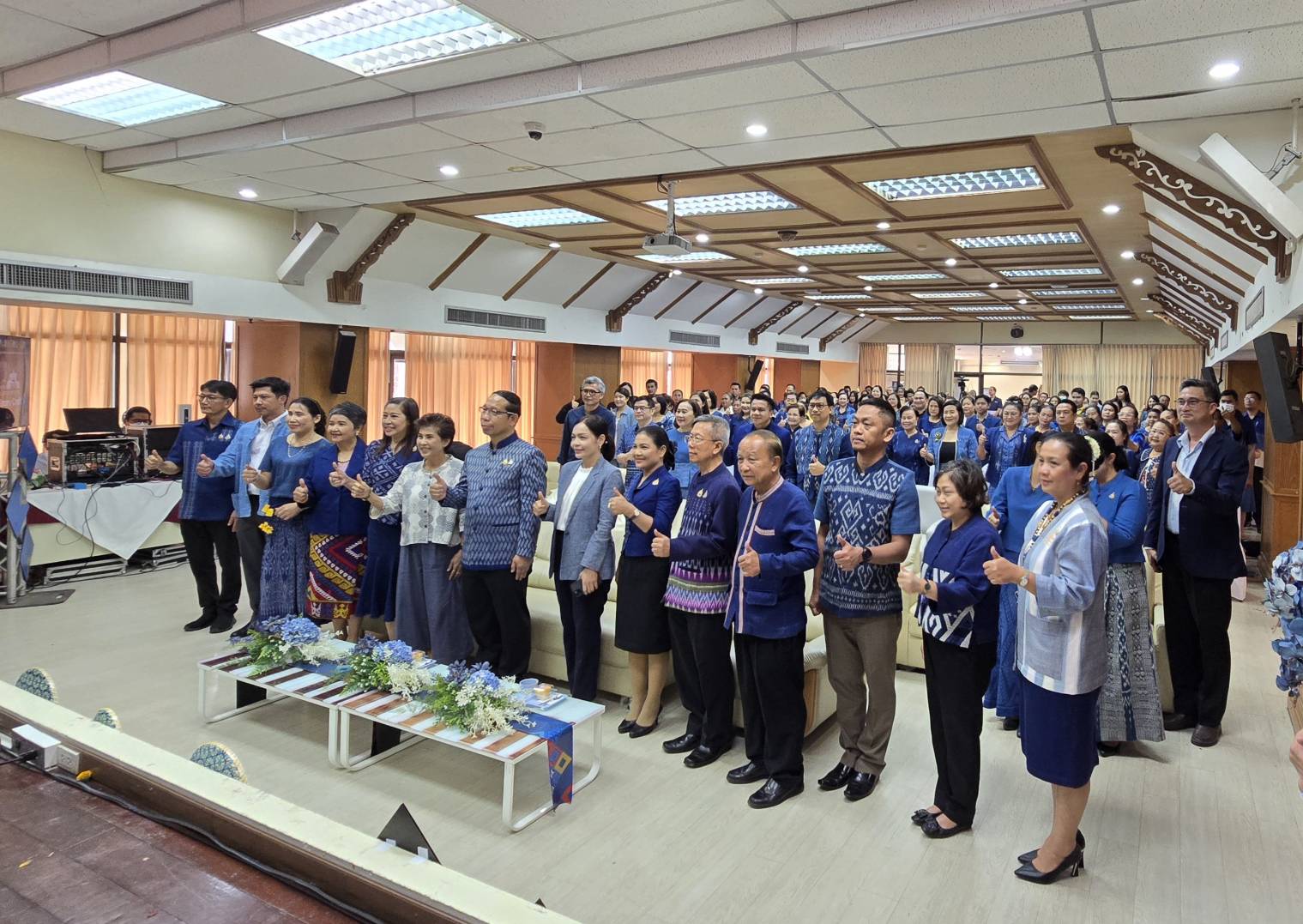 📢จังหวัดสกลนคร : เปิดฉากเทศกาลเมืองครามสกลนคร (Kram & Craft Sakon Festival 2024) อย่างยิ่งใหญ่ ในปี 2568