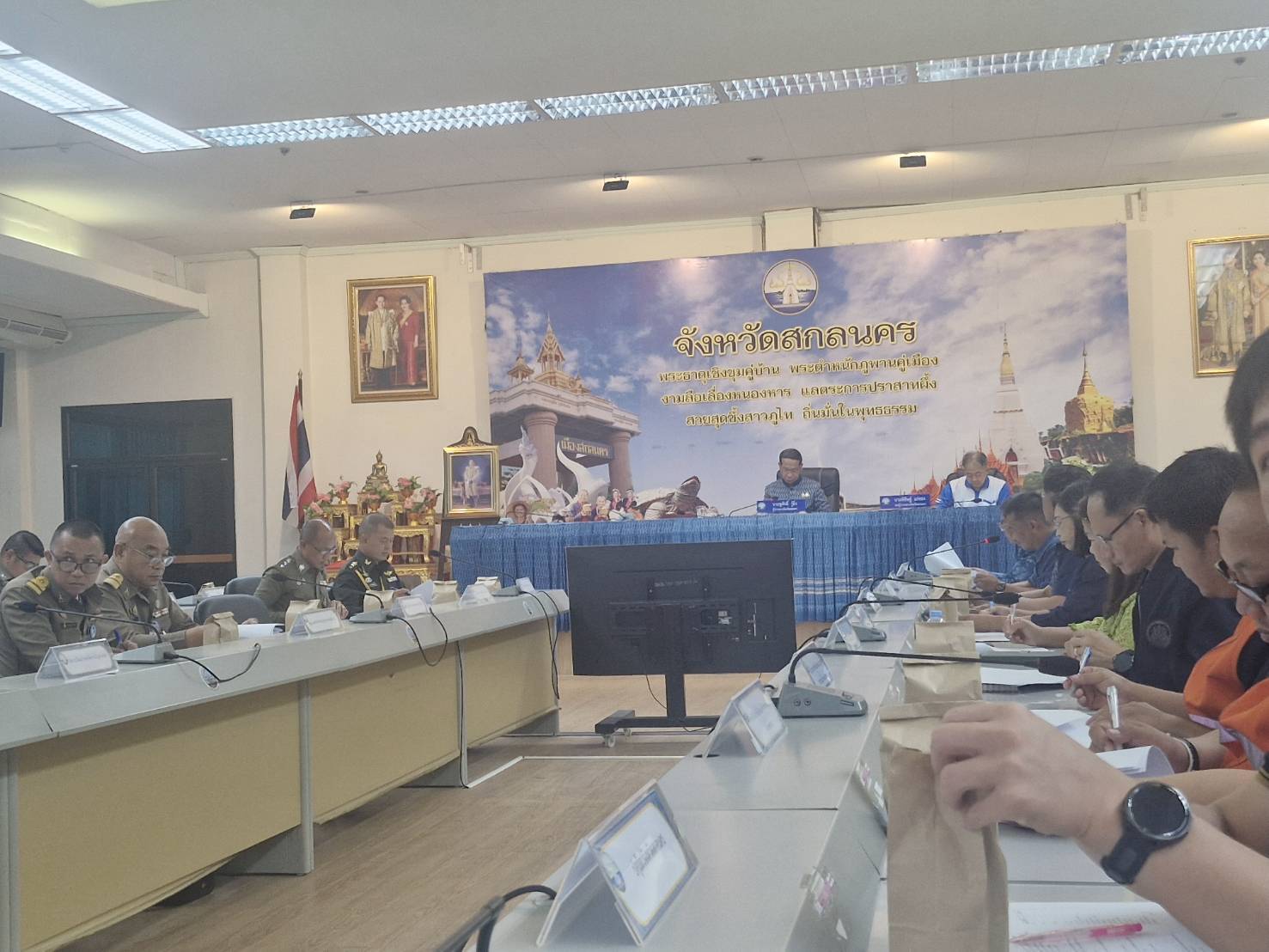 🎯จังหวัดสกลนคร : เตรียมการรับเสด็จฯ สมเด็จพระกนิษฐาธิราชเจ้า กรมสมเด็จพระเทพรัตนราชสุดาฯ สยามบรมราชกุมารีสกลนคร
