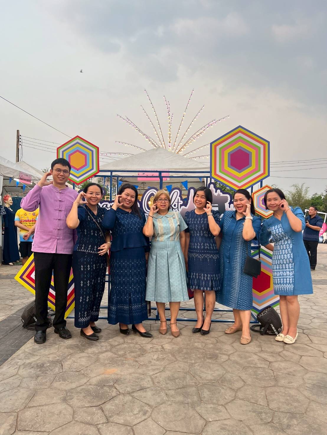 🎆เทศกาลเมืองครามสกลนคร (Kram & Craft Sakon Festival 2024) 28 – 30 มีนาคม 2568 ณ ลานพระบรมราชานุสาวรีย์ รัชกาลที่ 5 อำเภอเมืองสกลนคร จังหวัดสกลนคร