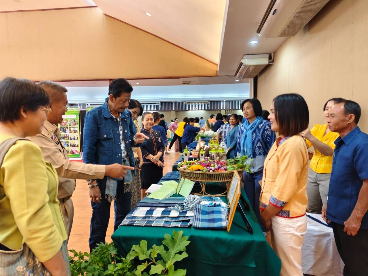 📰จังหวัดสกลนคร : จัดมหกรรมการออม 51 ปี ทุนชุมชนขับเคลื่อนเศรษฐกิจฐานราก (ระดับภูมิภาค) ประจำปี 2568