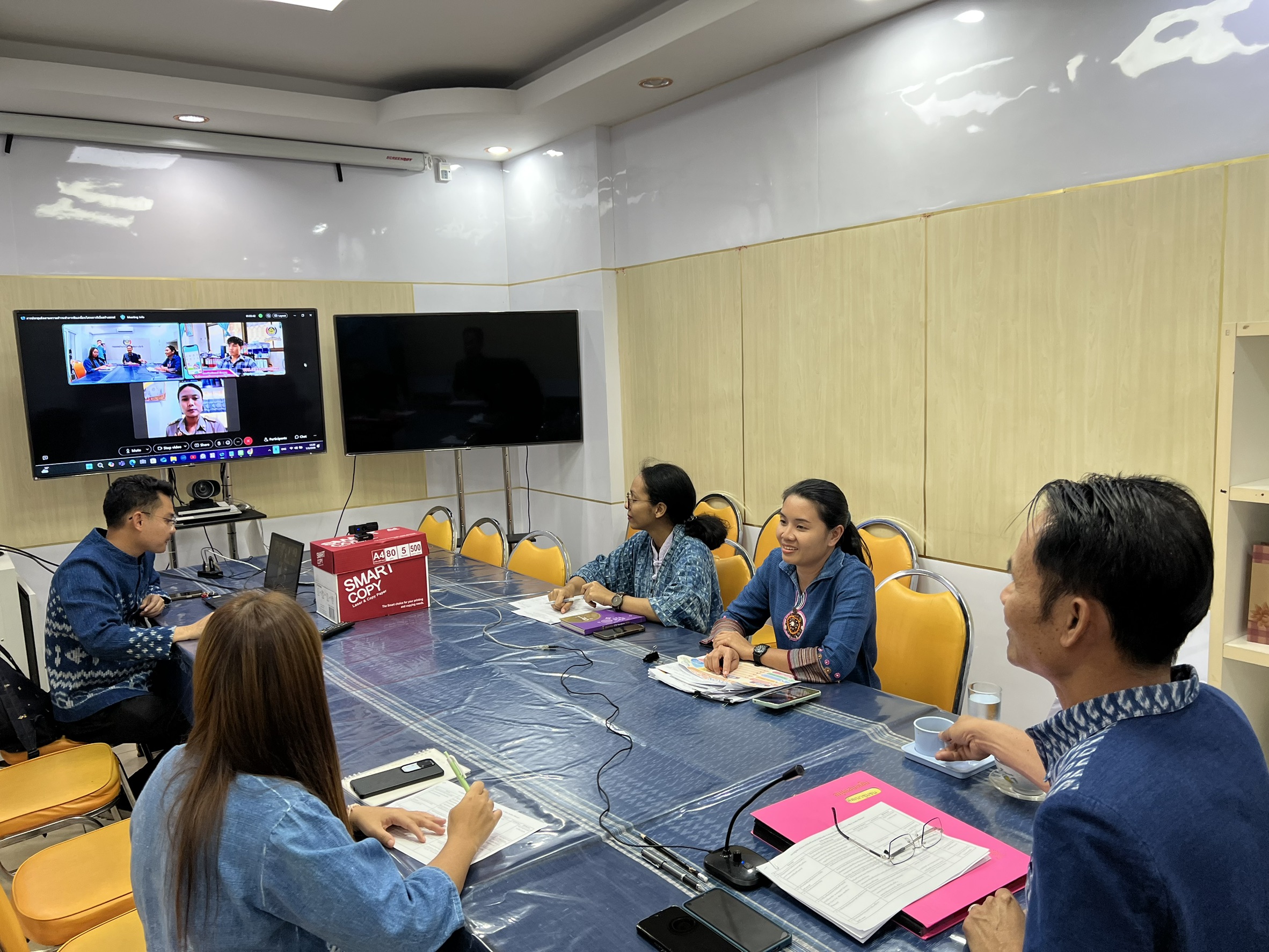 📢พช.สกลนคร ประชุมติดตามความก้าวหน้าการขับเคลื่อนโครงการริเริ่มสร้างสรรค์