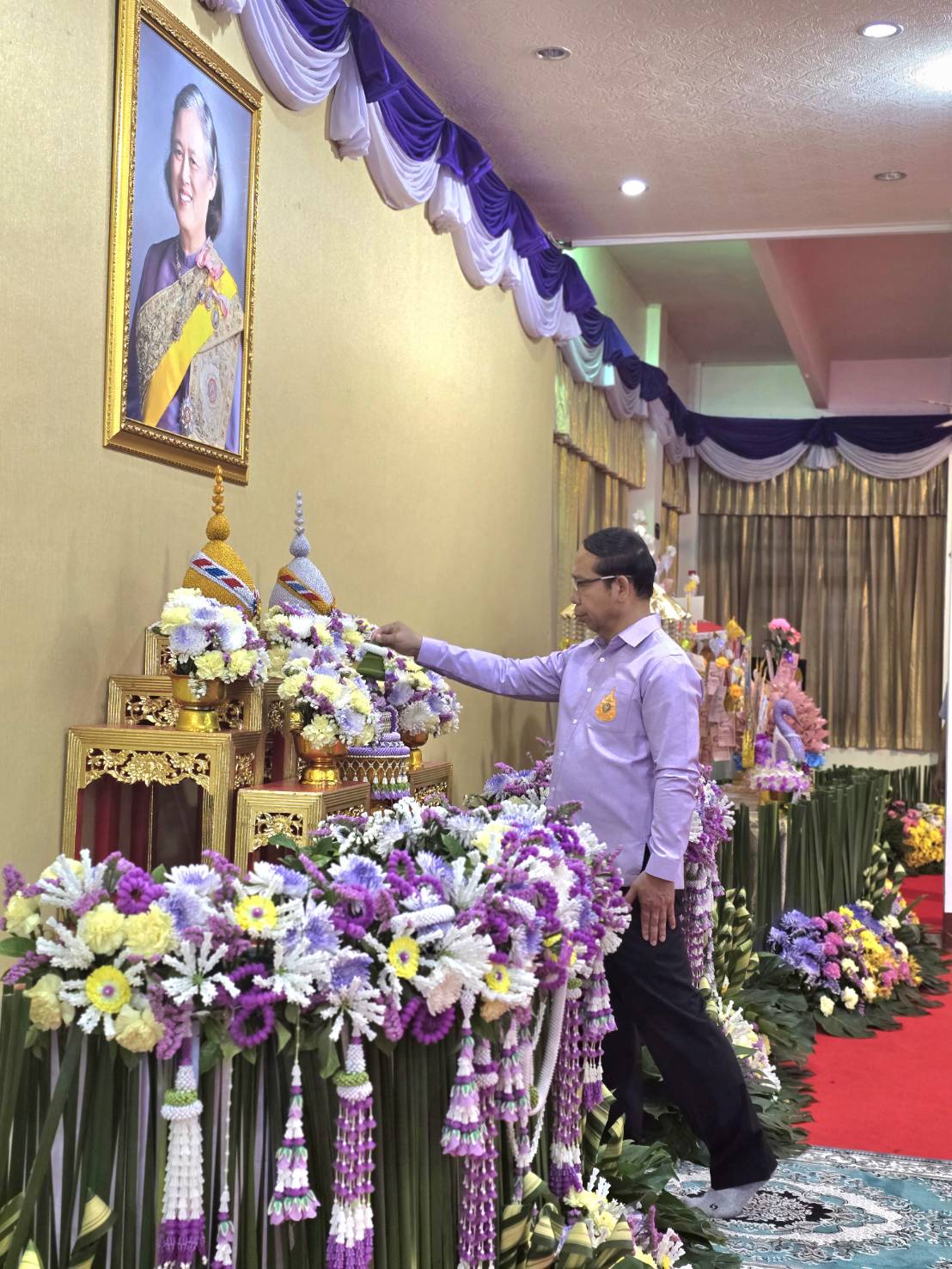 🎯จังหวัดสกลนคร : ทอดผ้าป่ามอบทุนการศึกษาแก่เด็กจังหวัดสกลนคร กองทุนพัฒนาเด็กชนบท ในพระบรราชูปถัมภ์สมเด็จพระเทพรัตนราชสุดาฯ สยามบรมราชกุมารี ประจำปี 2568 ยอดสมทบกองทุน จำนวน 299,638 บาท พร้อมมอบทุนอุปการะเด็กในกองทุนฯ อีก 19 ทุน