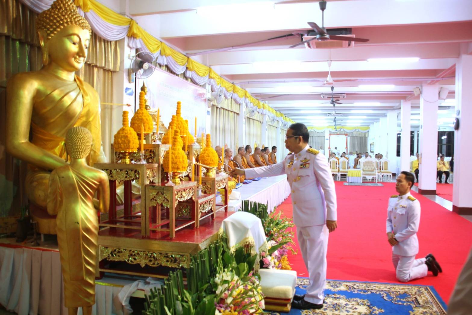 📰จังหวัดสกลนครจัดพิธีสวดพระพุทธมนต์ และพิธีทำบุญตักบาตร ถวายพระราชกุศล เนื่องในวันจักรี ประจำปี 2568
