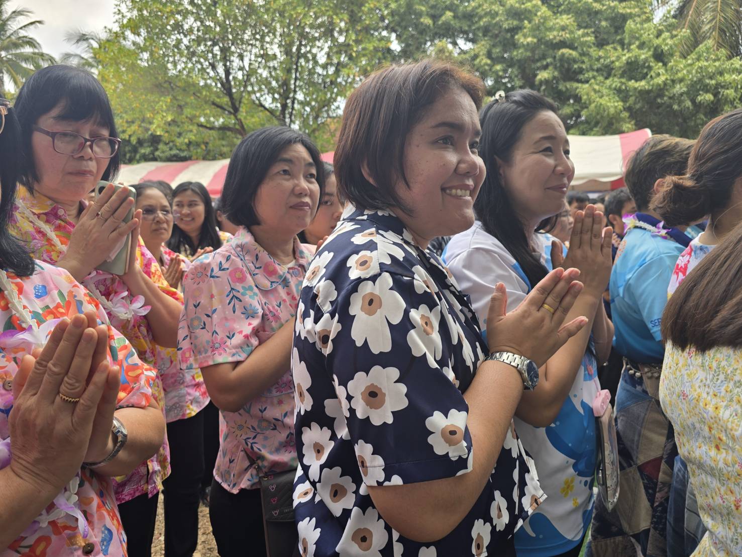 🎯จังหวัดสกลนคร สืบสานวิถีประเพณีไทย สรงน้ำ เพื่อความเป็นสิริมงคล เนื่องในโอกาสวันสงกรานต์ และวันขึ้นปีใหม่ไทย พ.ศ.2568