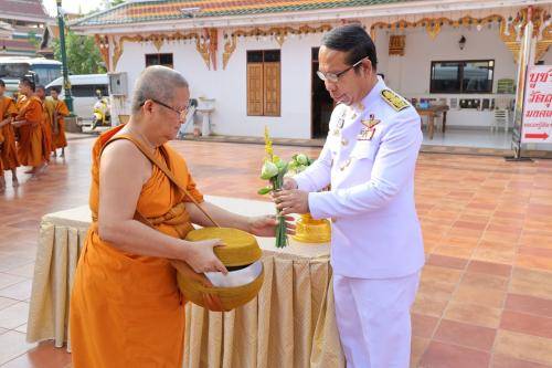 📢จังหวัดสกลนคร จัดพิธีสวดพระพุทธมนต์ ทำบุญตักบาตร ถวายพระราชกุศล เนื่องในวันที่ระลึกคล้ายวันสวรรคตสมเด็จพระนเรศวรมหาราช ประจำปี 2568