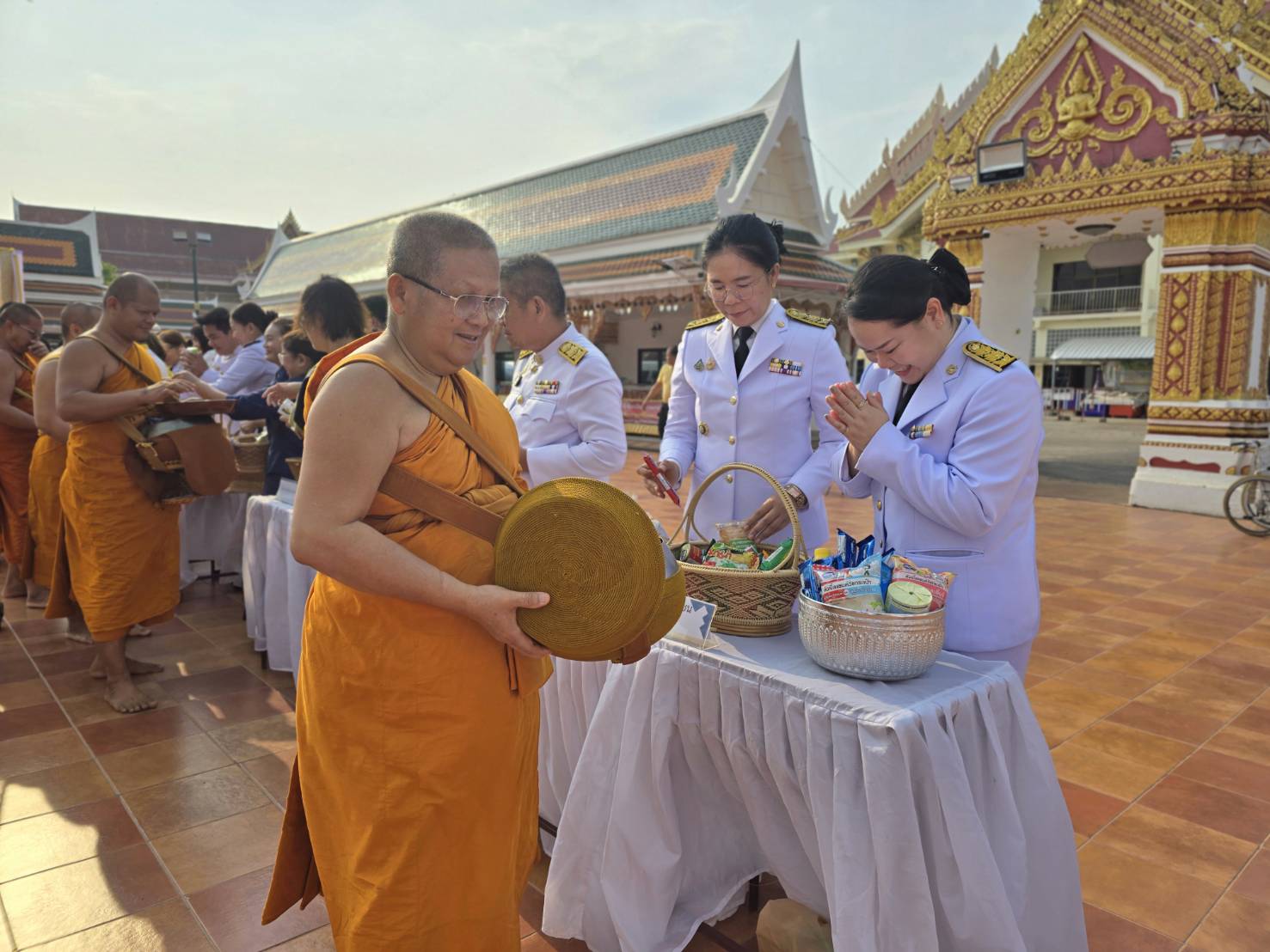 📢จังหวัดสกลนคร จัดพิธีสวดพระพุทธมนต์ ทำบุญตักบาตร ถวายพระราชกุศล เนื่องในวันที่ระลึกคล้ายวันสวรรคตสมเด็จพระนเรศวรมหาราช ประจำปี 2568