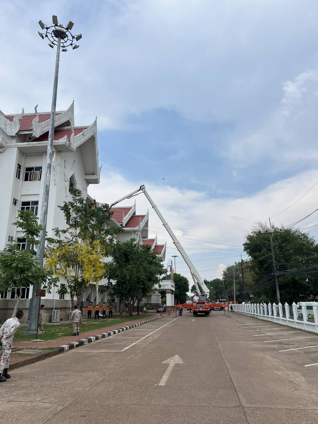 📢จังหวัดสกลนคร ฝึกซ้อมดับเพลิงและอพยพหนีไฟ ประจำปี 2568 สร้างความมั่นใจรับมือเหตุฉุกเฉิน