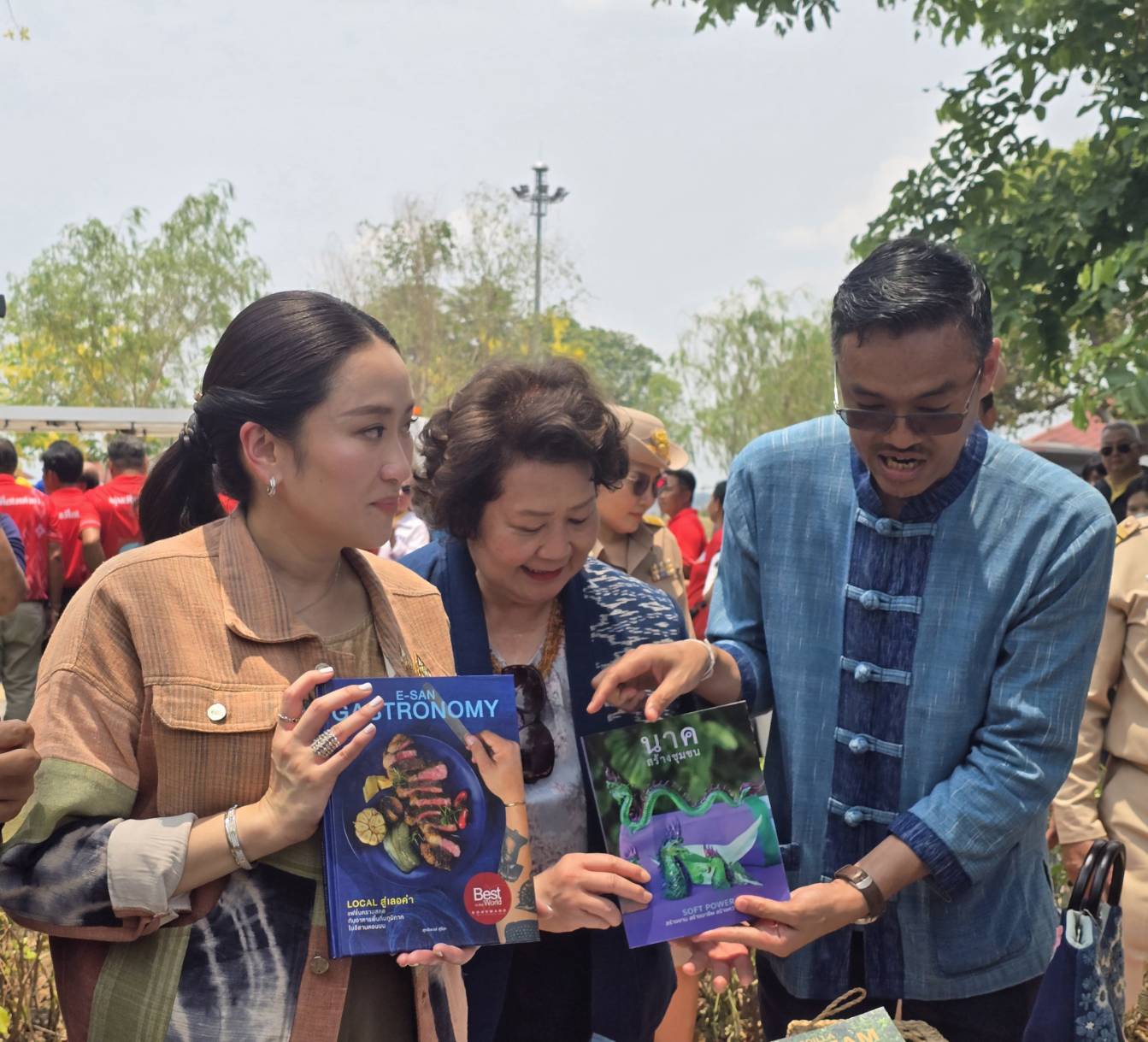 📢นายกรัฐมนตรี ติดตามความก้าวหน้าแผนพัฒนาการฟื้นฟูพื้นที่หนองหาร จังหวัดสกลนคร