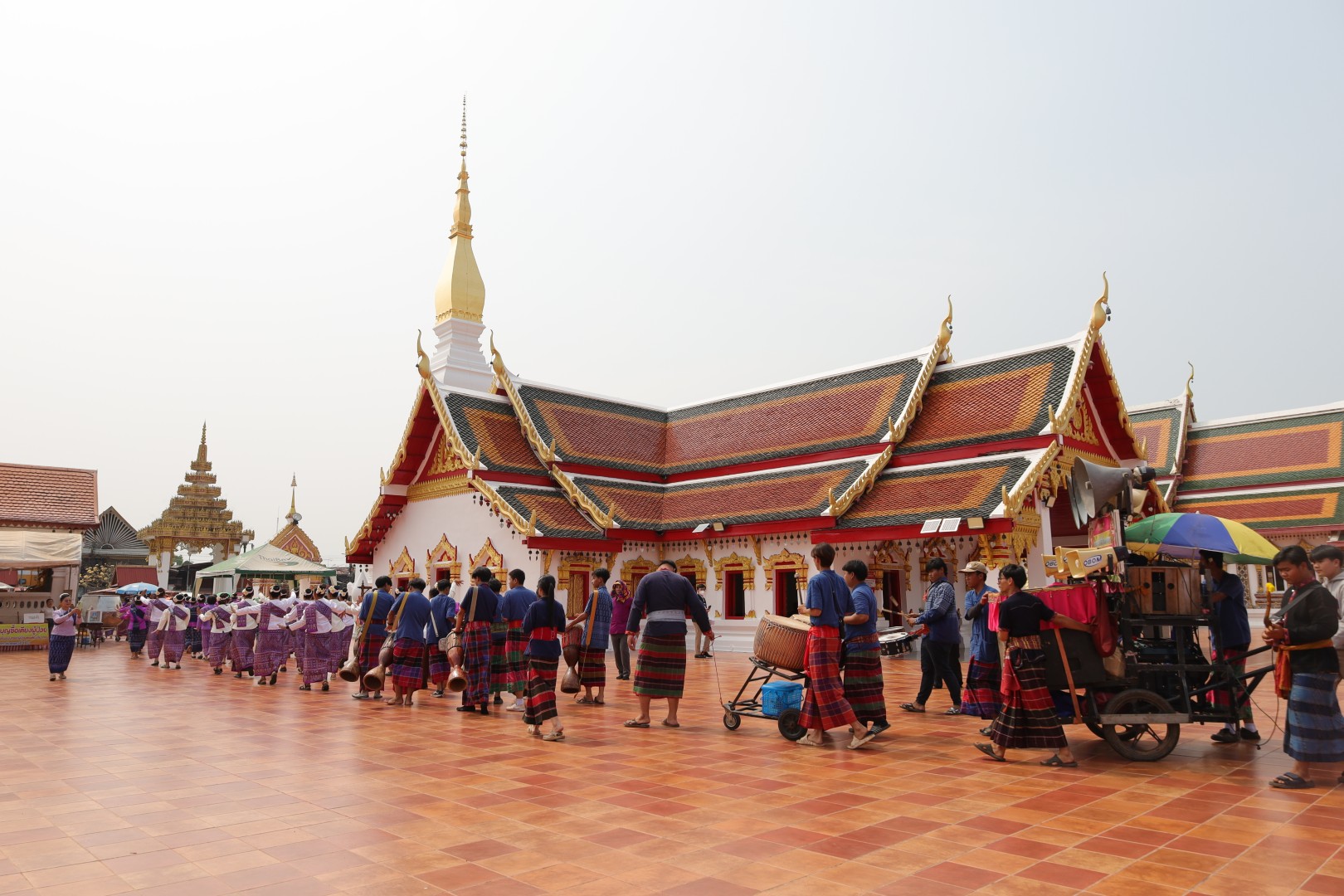 📰จังหวัดสกลนคร จัดพิธีเทศน์มหาชาติเวสสันดรชาดกเฉลิมพระเกียรติ เนื่องในวันคล้ายวันพระราชสมภพ สมเด็จพระกนิษฐาธิราชเจ้า กรมสมเด็จพระเทพรัตนราชสุดา ฯ สยามบรมราชกุมารี ๒ เมษายน ๒๕๖๘