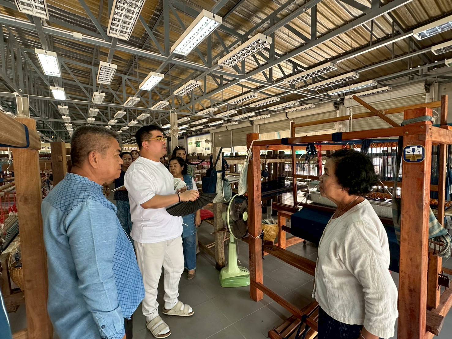 📰พช.สกลนคร ต้อนรับที่ปรึกษาโครงการผ้าไทยใส่ให้สนุก