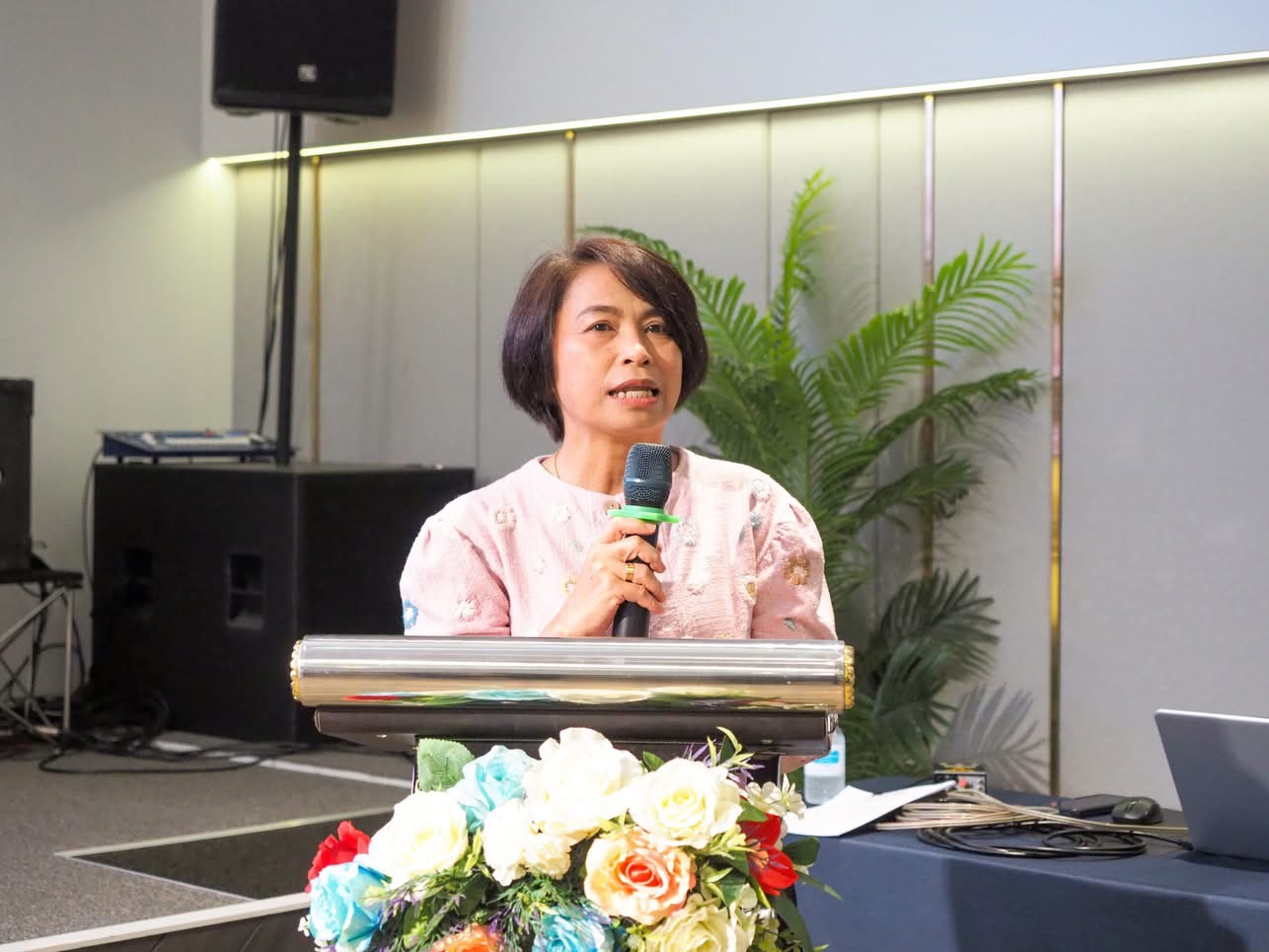 พช. สกลนคร ปั้นครีเอเตอร์ ประชาสัมพันธ์ พร้อมนำเสนอคุณค่าสู่ชุมชน อย่างมืออาชีพ พัฒนาบุคลากรเพื่อเสริมสร้างภาพลักษณ์และสร้างเครือข่าย