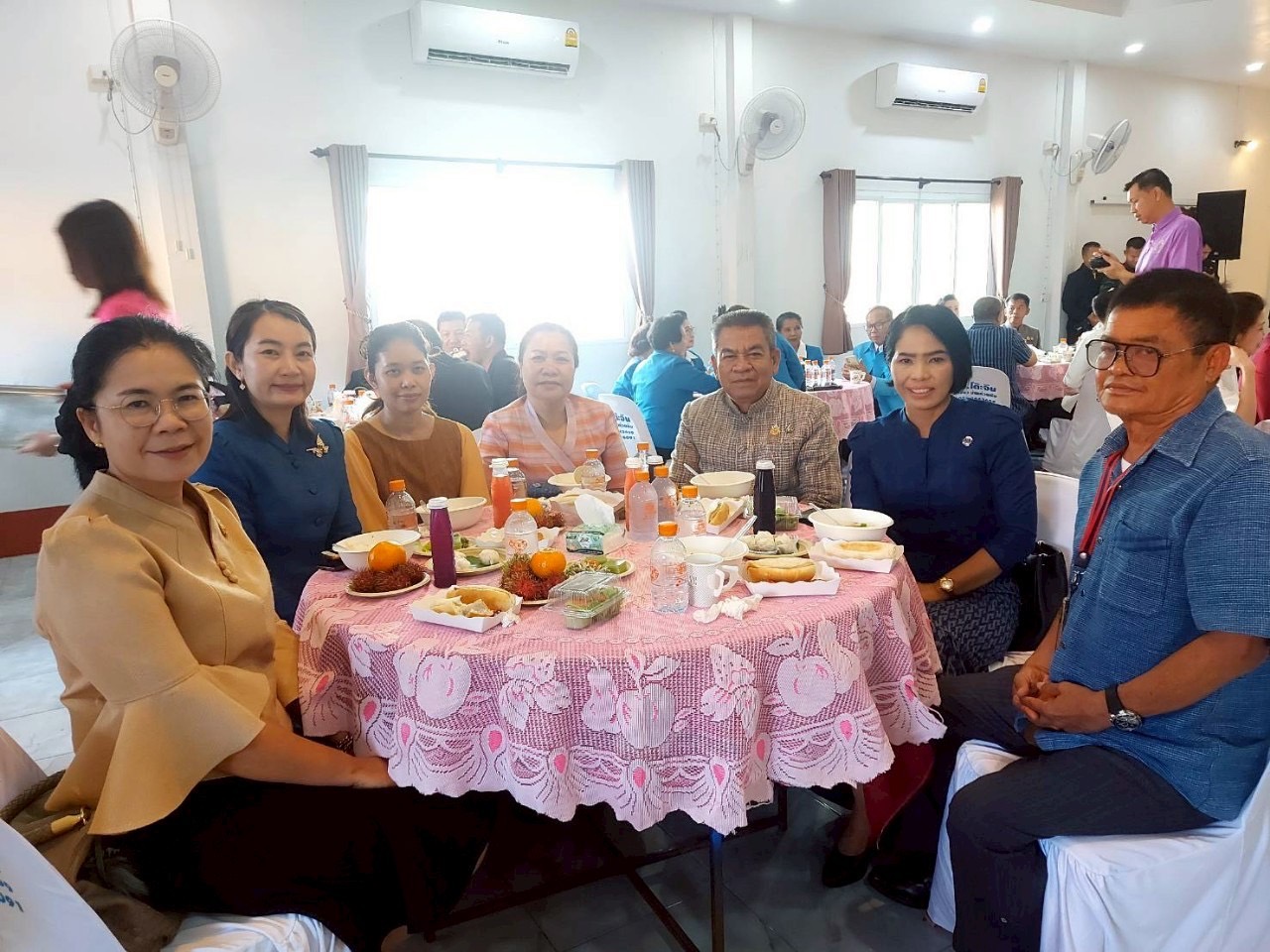 พช.สกลนคร:ร่วมกิจกรรมสภากาแฟ “อยู่สกล รักสกล ทำเพื่อสกลนคร” ครั้งที่ 5 ประจำปี 2568 เพื่อกระชับความร่วมมือ สานสัมพันธ์ทุกภาคส่วนในการพัฒนา จ.สกลนคร
