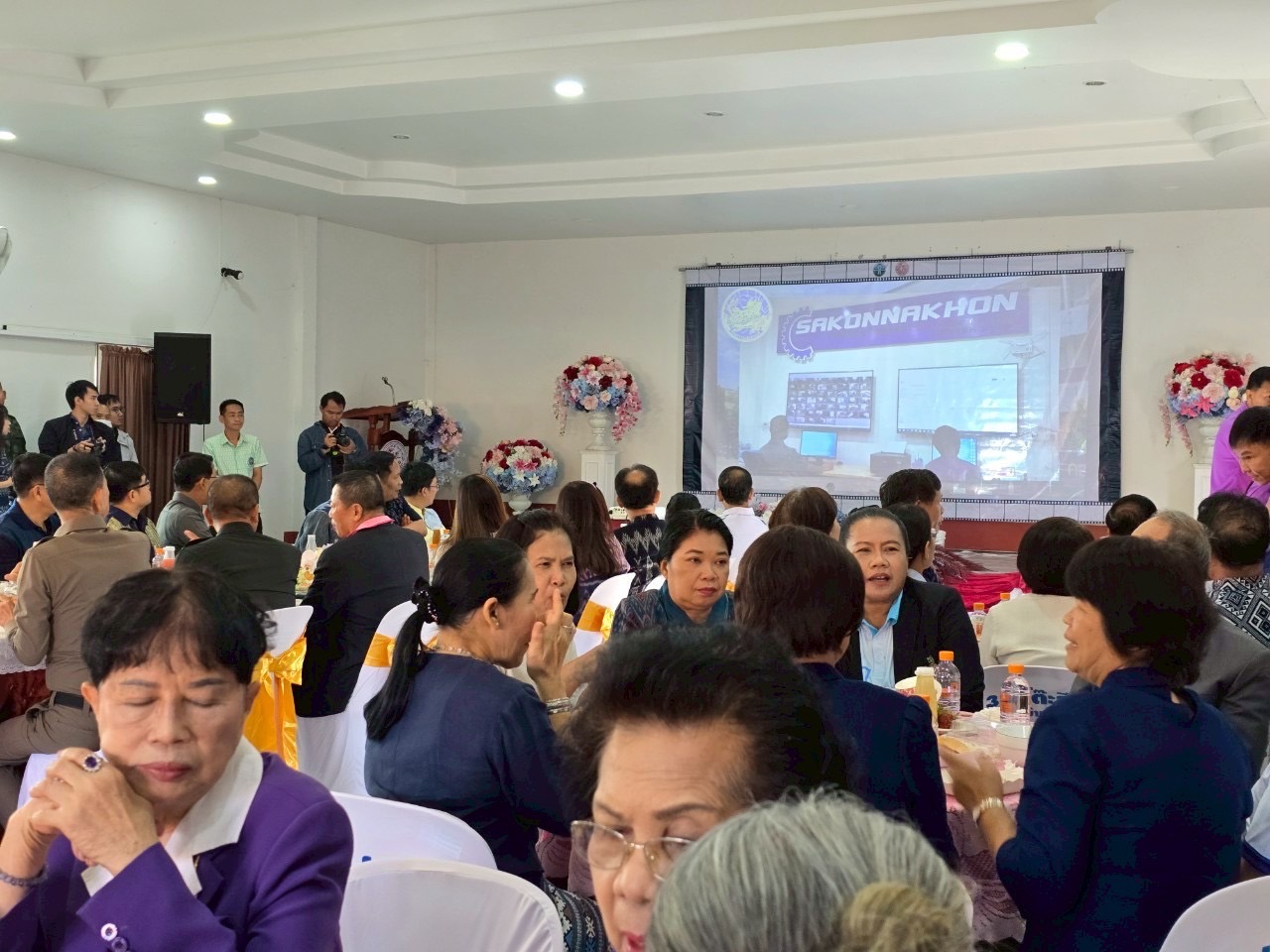 พช.สกลนคร:ร่วมกิจกรรมสภากาแฟ “อยู่สกล รักสกล ทำเพื่อสกลนคร” ครั้งที่ 5 ประจำปี 2568 เพื่อกระชับความร่วมมือ สานสัมพันธ์ทุกภาคส่วนในการพัฒนา จ.สกลนคร