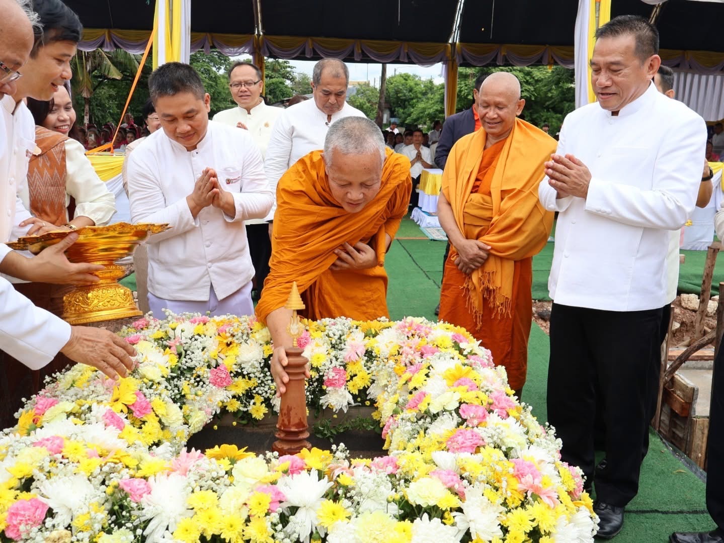 จังหวัดสกลนคร วางศิลาฤกษ์ ก่อสร้างอาคารสำนักงานพระพุทธศาสนาจังหวัดสกลนคร