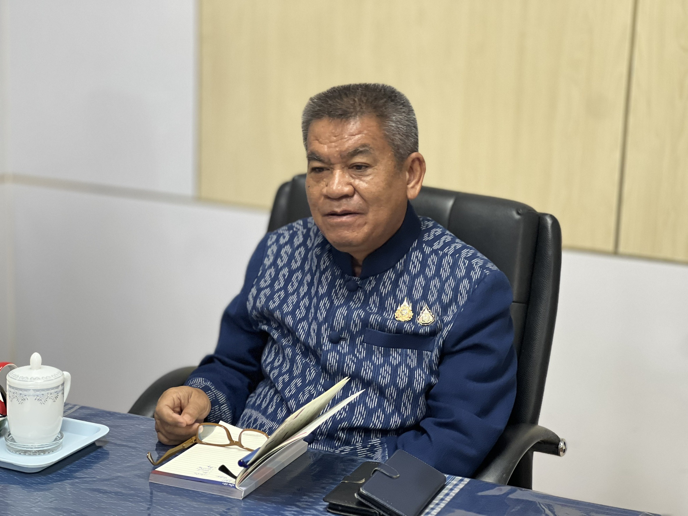 🎯พช.สกลนคร : ประชุมแม่ทัพเร่งขับเคลื่อนภารกิจสำคัญ มุ่งยกระดับงานให้มีประสิทธิภาพ สร้างสุขการทำงาน พร้อมรับมือความท้าทาย