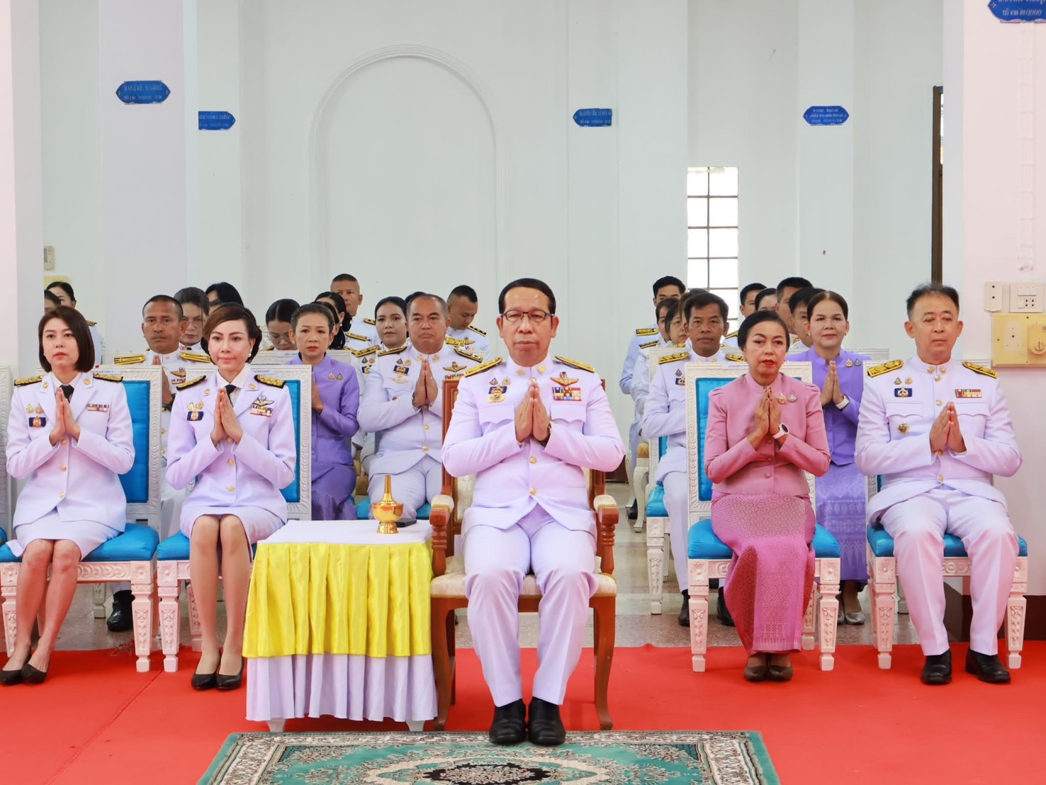 พสกนิกรจังหวัดสกลนคร ร่วมทำบุญตักบาตรถวายพระราชกุศล เนื่องในโอกาสวันเฉลิมพระชนมพรรษา สมเด็จพระนางเจ้าฯ พระบรมราชินี 3 มิถุนายน 2568