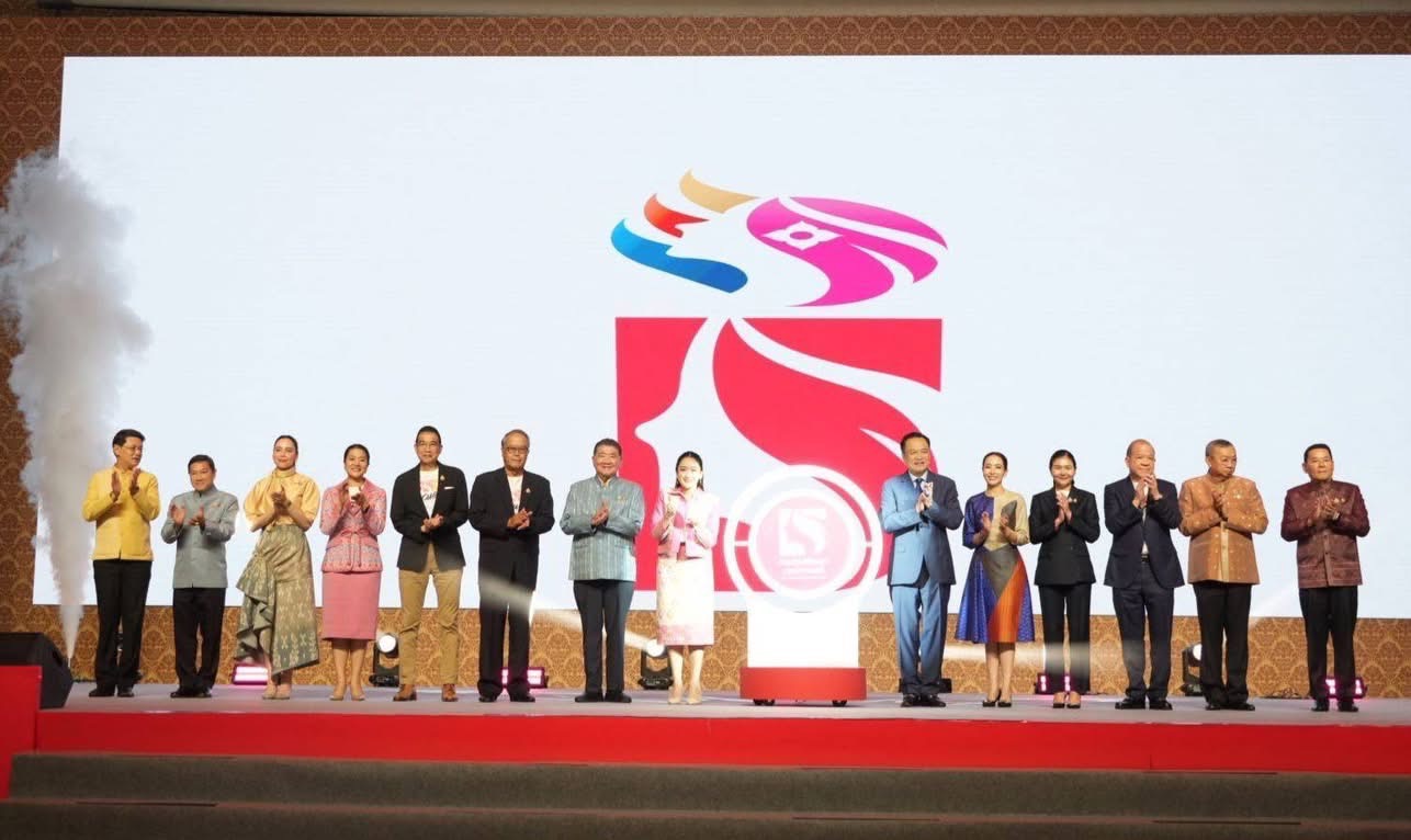 จังหวัดสกลนคร : ร่วมพิธีเปิดโครงการ “พลังสตรีเพื่อการพัฒนา เสริมสร้างโอกาส สร้างอนาคต” เดินหน้าพลิกโฉมกองทุนฯ ฝึกทักษะสร้างแบรนด์-ออนไลน์-AI ให้สตรี