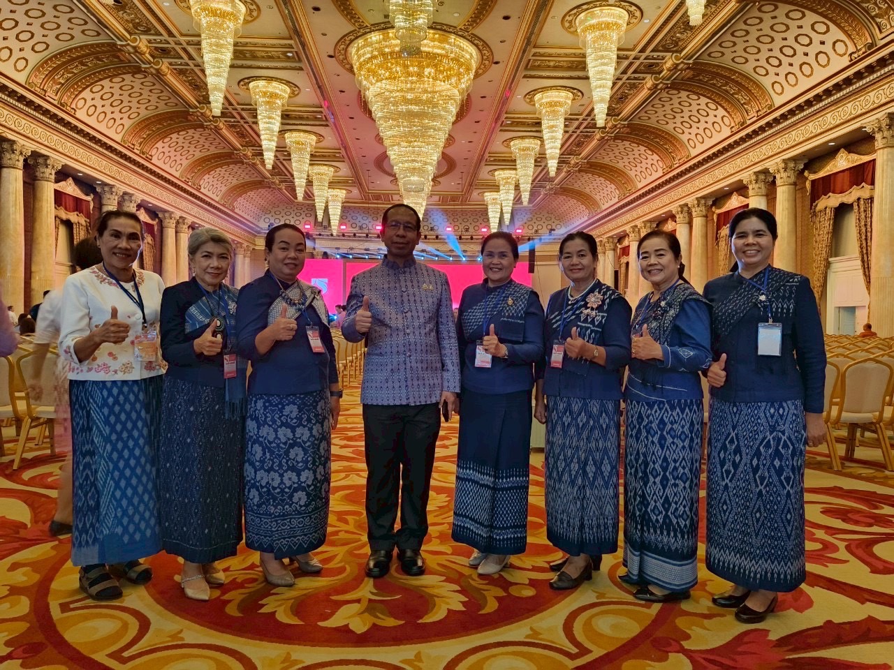 จังหวัดสกลนคร : ร่วมพิธีเปิดโครงการ “พลังสตรีเพื่อการพัฒนา เสริมสร้างโอกาส สร้างอนาคต” เดินหน้าพลิกโฉมกองทุนฯ ฝึกทักษะสร้างแบรนด์-ออนไลน์-AI ให้สตรี