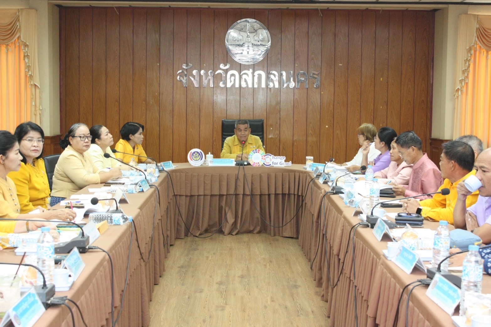 พช.สกลนคร : ประชุมผู้บริหารและนักวิชาการพัฒนาชุมชนจังหวัดสกลนคร ครั้งที่ 6/2568