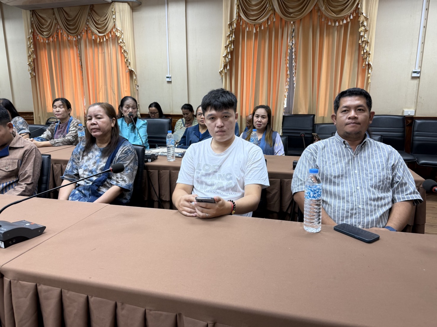 พช. สกลนคร : เตรียมความพร้อมผู้ประกอบการ OTOP ร่วมงาน OTOP ศิลปาชีพ ประทีปไทย OTOP ก้าวไกลด้วยพระบารมี วันที่ 4 กรกฎาคม  2568 เวลา 9.30 น. ณ ห้องเทสรังสี ชั้น 2 ศาลากลางจังหวัดสกลนคร