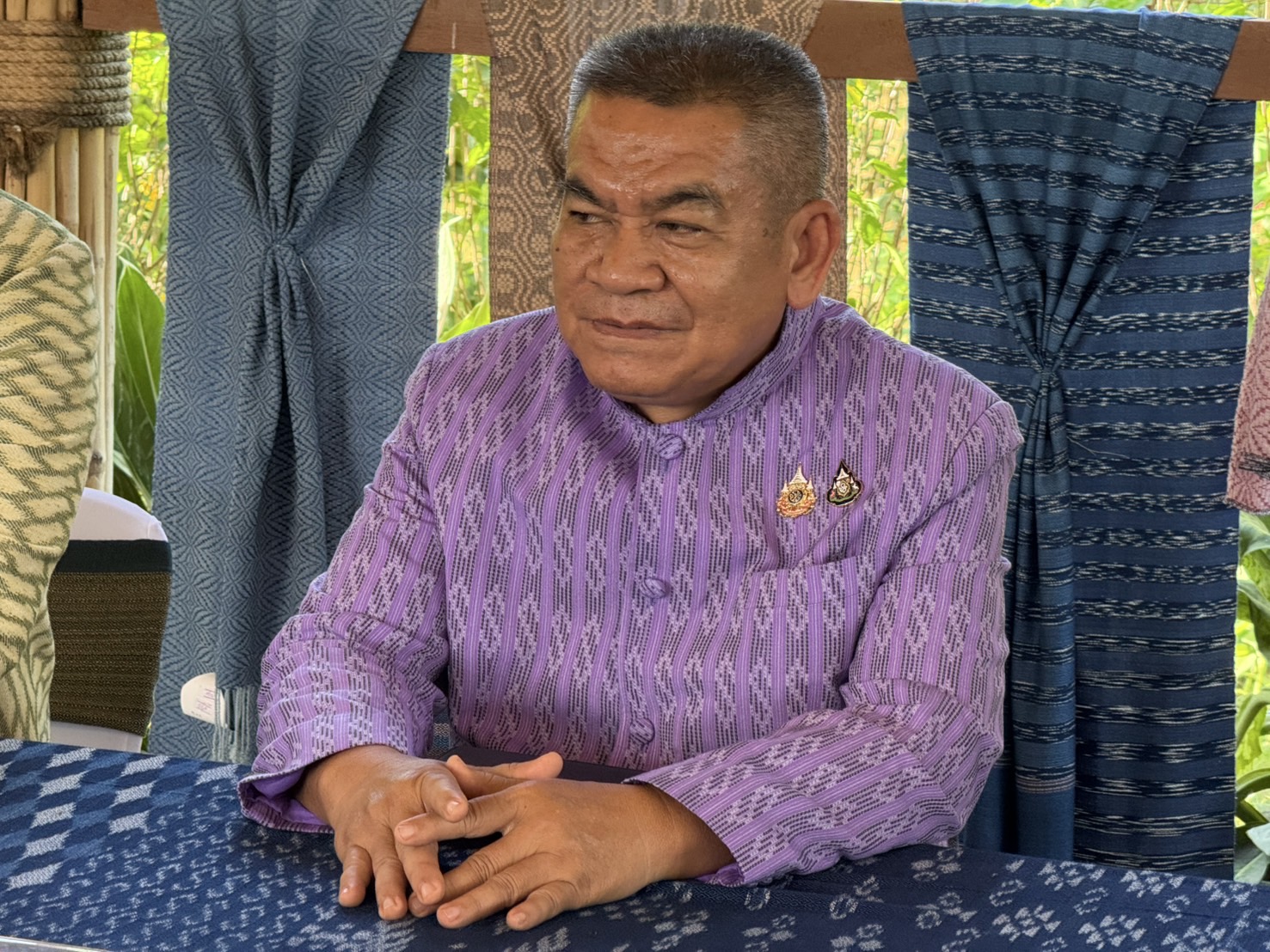 พช.สกลนคร :จัดพิธีรับมอบพัฒนากรก่อนประจำการ รุ่นที่ 131 เพื่อฝึกปฏิบัติงานภาคสนาม ก่อนประจำการ  ในระหว่างวันที่ 17  กรกฎาคม – 2 สิงหาคม 2568