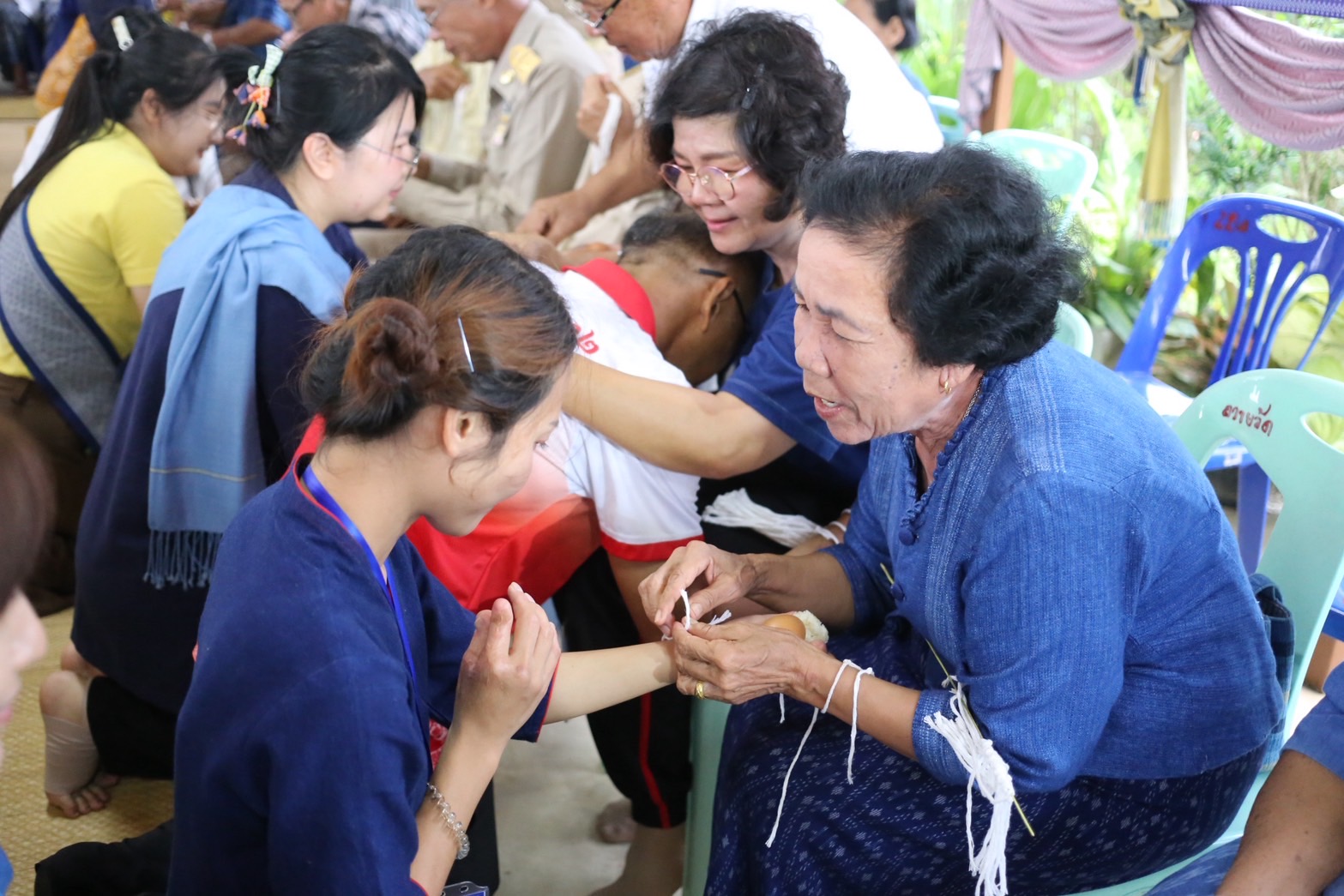 พช.สกลนคร : บ่มเพาะเมล็ดพันธุ์ รุ่นที่ 131 รับมอบข้อมูลจากการฝึกปฏิบัติงานหมู่บ้านเรียนรู้ของเมล็ดพันธ์และสานสัมพันธ์สร้างขวัญกำลังใจก่อนลงปฎิบัติงานในพื้นที่จริง