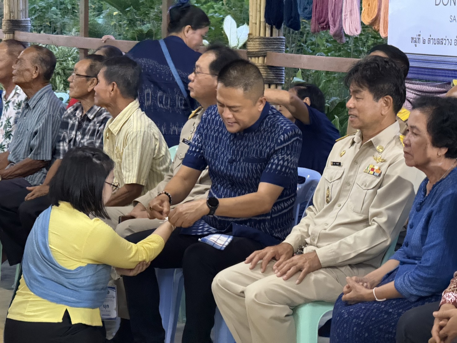 พช.สกลนคร : บ่มเพาะเมล็ดพันธุ์ รุ่นที่ 131 รับมอบข้อมูลจากการฝึกปฏิบัติงานหมู่บ้านเรียนรู้ของเมล็ดพันธ์และสานสัมพันธ์สร้างขวัญกำลังใจก่อนลงปฎิบัติงานในพื้นที่จริง