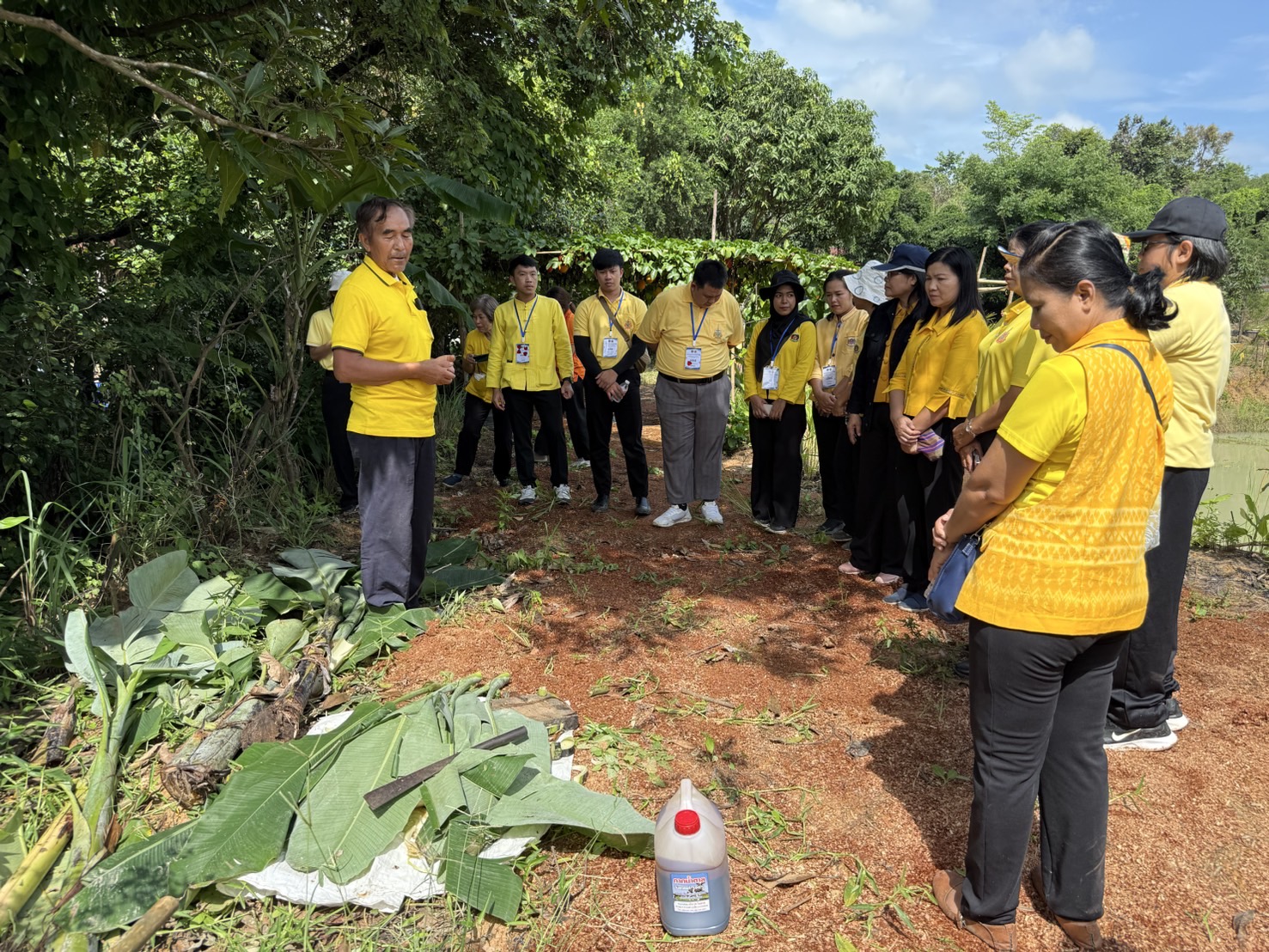 พช.สกลนคร : จัดกิจกรรม “เอามื้อสามัคคี” เฉลิมพระเกียรติพระบาทสมเด็จพระเจ้าอยู่หัว เนื่องในโอกาสวันเฉลิมพระชนมพรรษา 28 กรกฎาคม 2568
