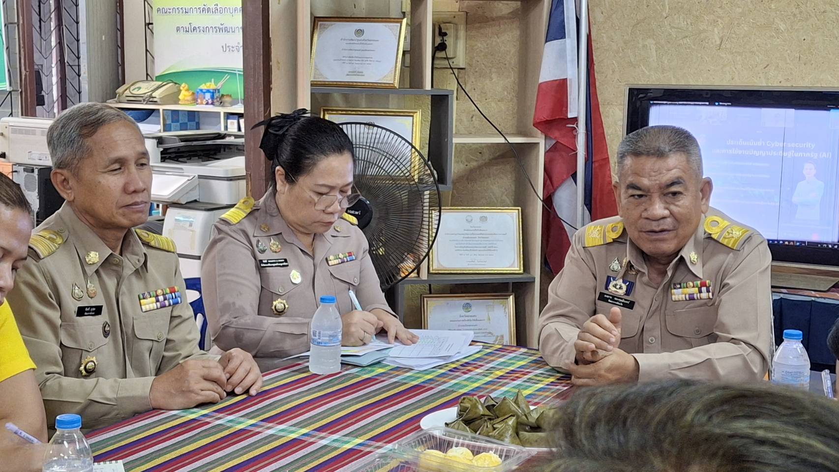 พช.สกลนคร : ติดตามและสนับสนุนการดำเนินงานกองทุนพัฒนาบทบาทสตรี ในเขตพื้นที่อำเภอเมืองสกลนคร